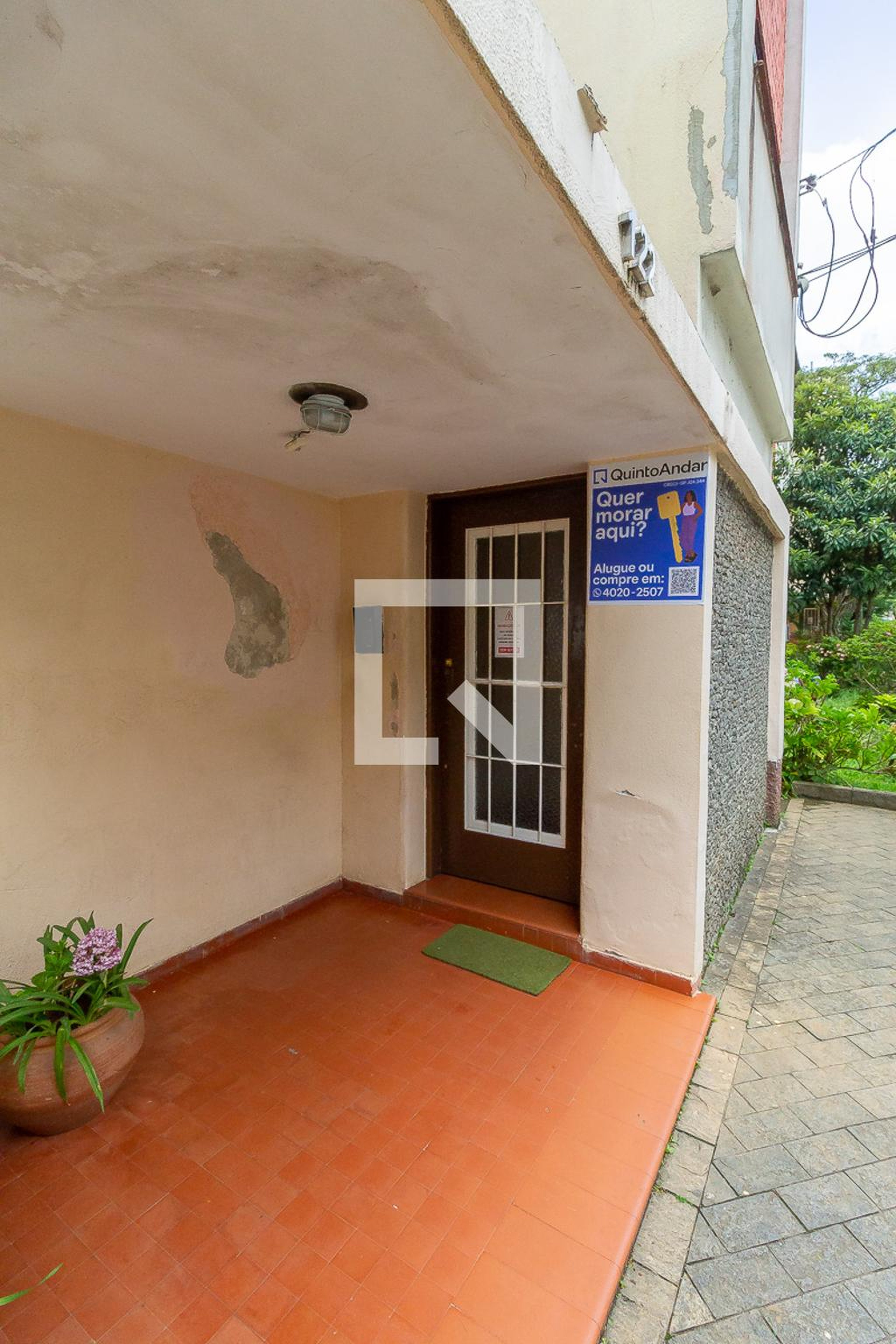 Entrada - Conjunto Santa Cruz