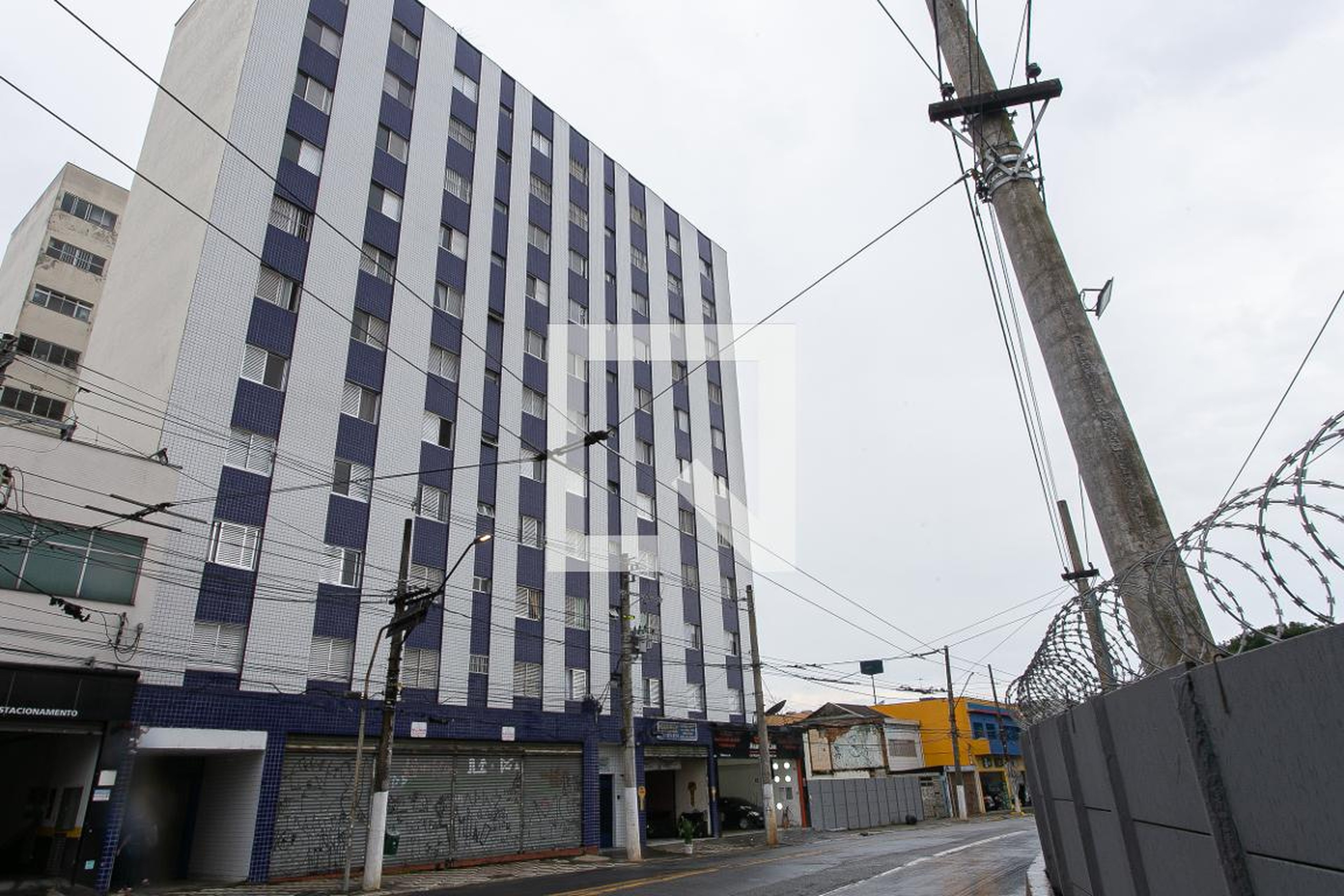 Fachada do Condomínio Edifício Ana Maria