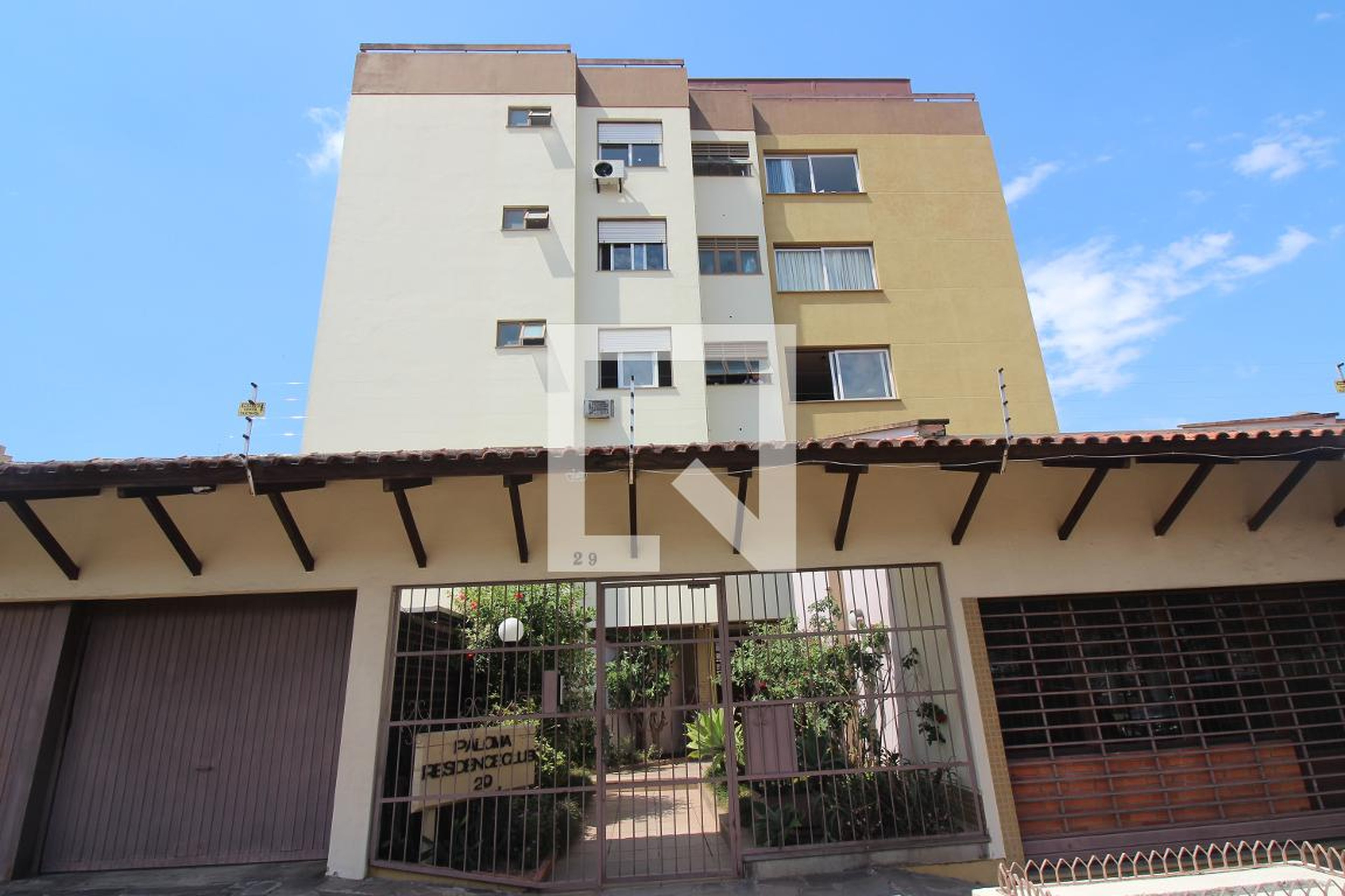 Fachada do Prédio Condomínio Paloma Residence Club