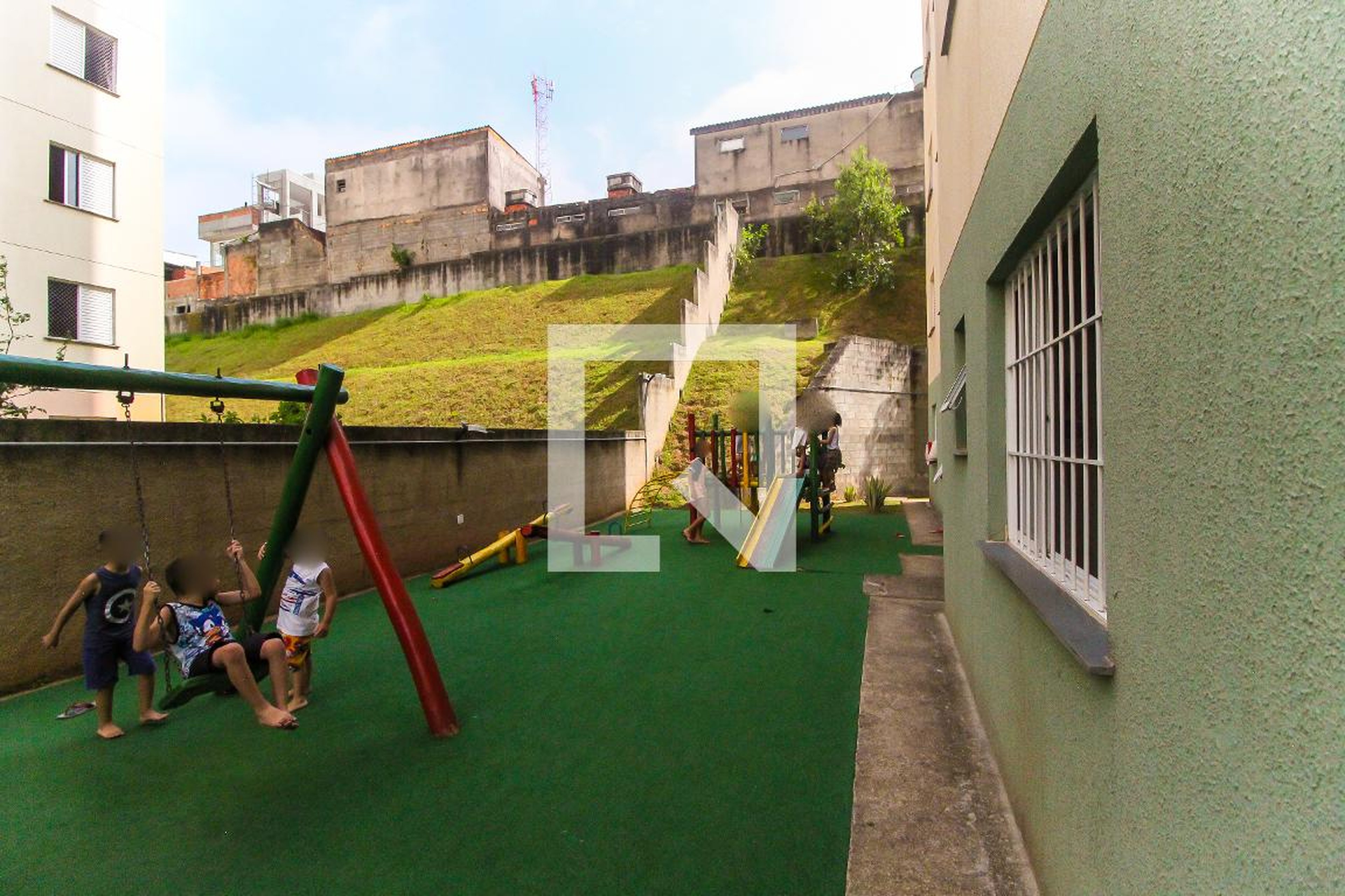 Playground - Safira II