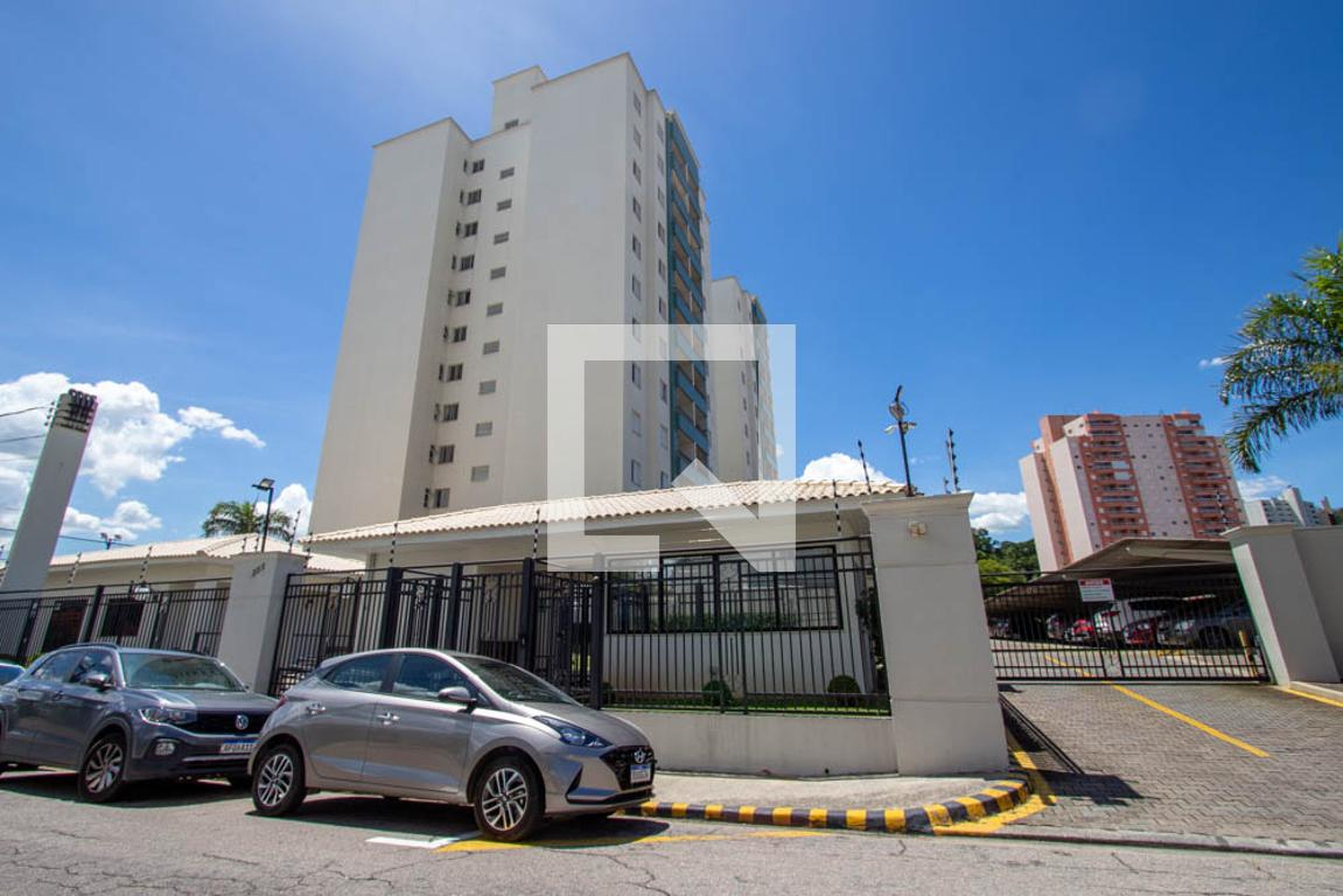 Fachada do Prédio Residencial Torres da Ponte