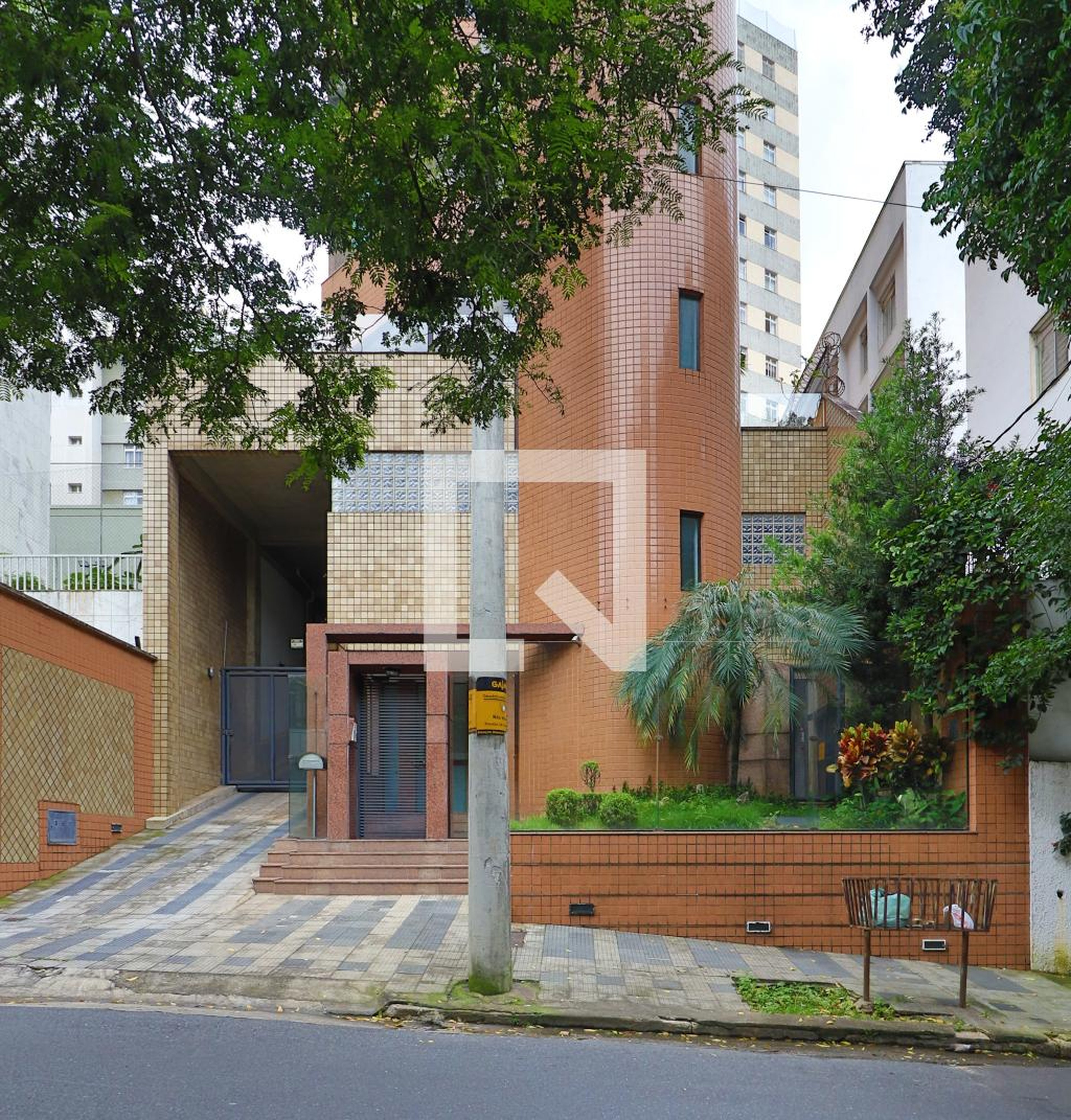 Fachada Edifício A Gruta do Sol