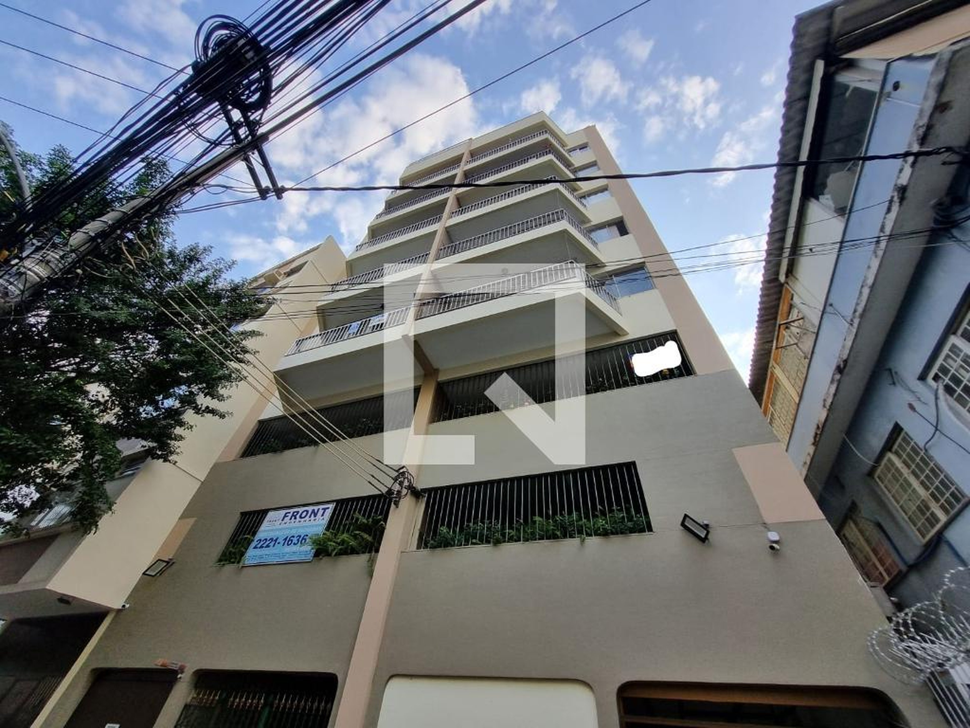Fachada Condomínio em Rua General Canabarro, 79