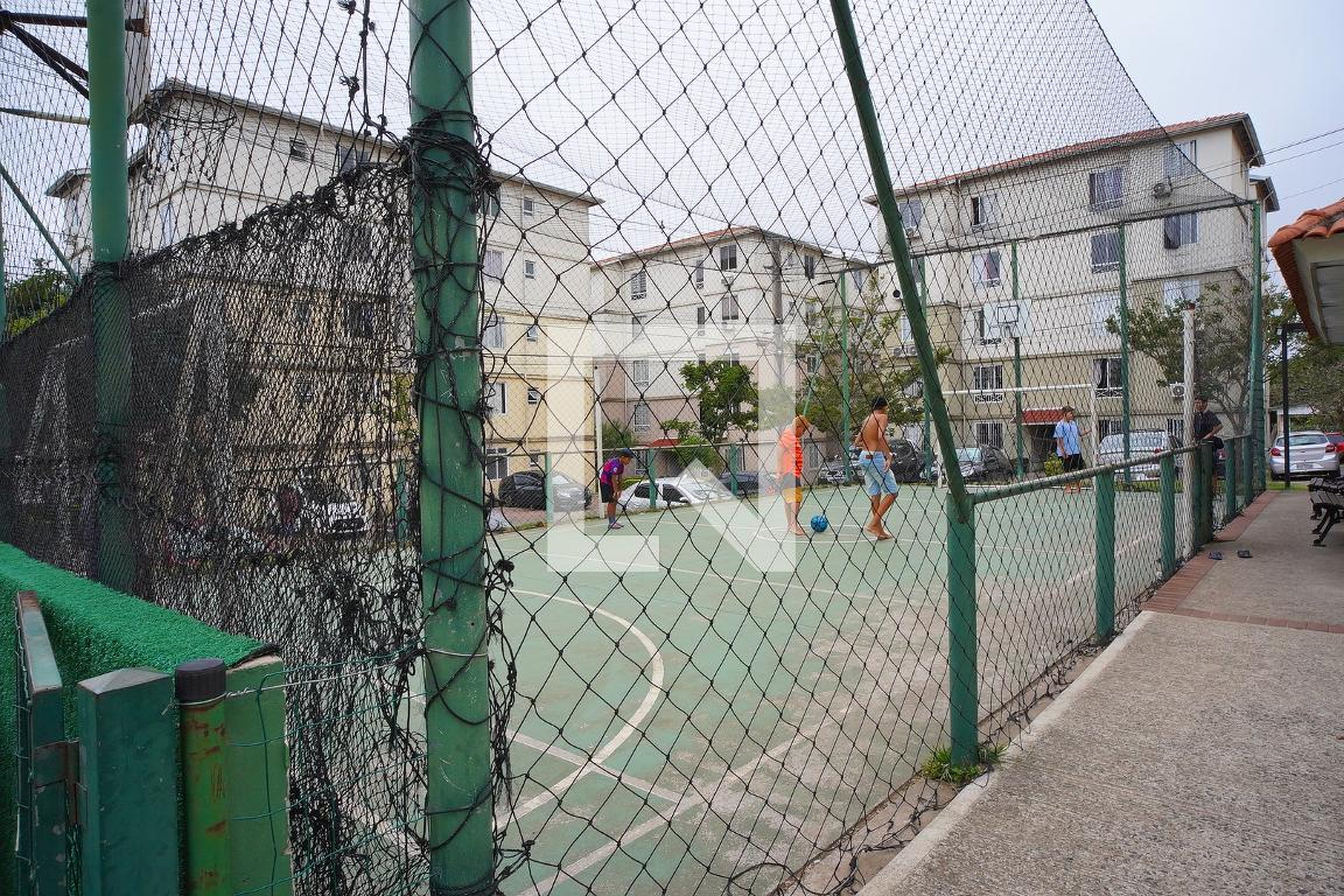 Quadra Esportiva Condomínio em Estrada Martim Félix Berta, 237