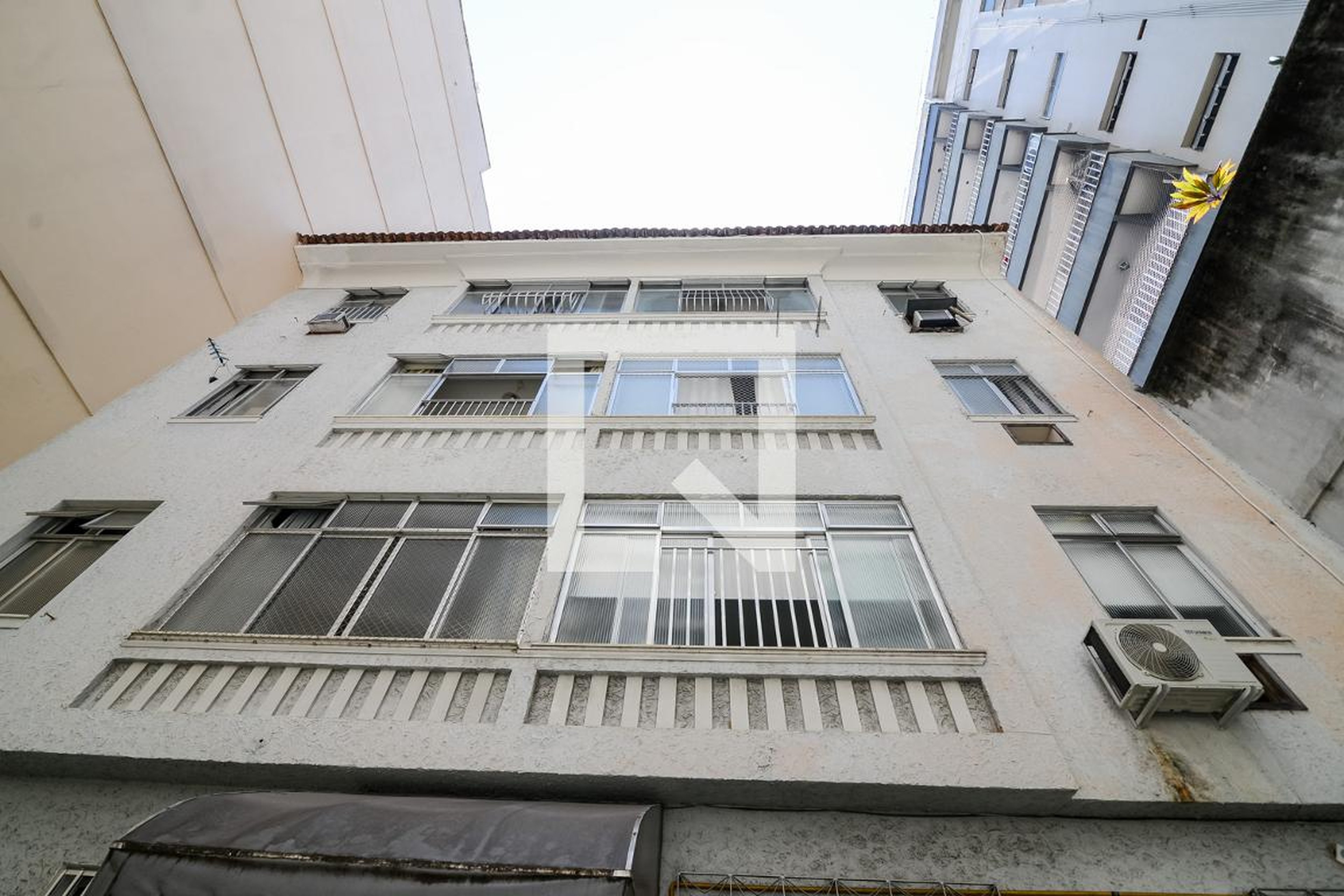 Fachada Condomínio Solar Le Duc