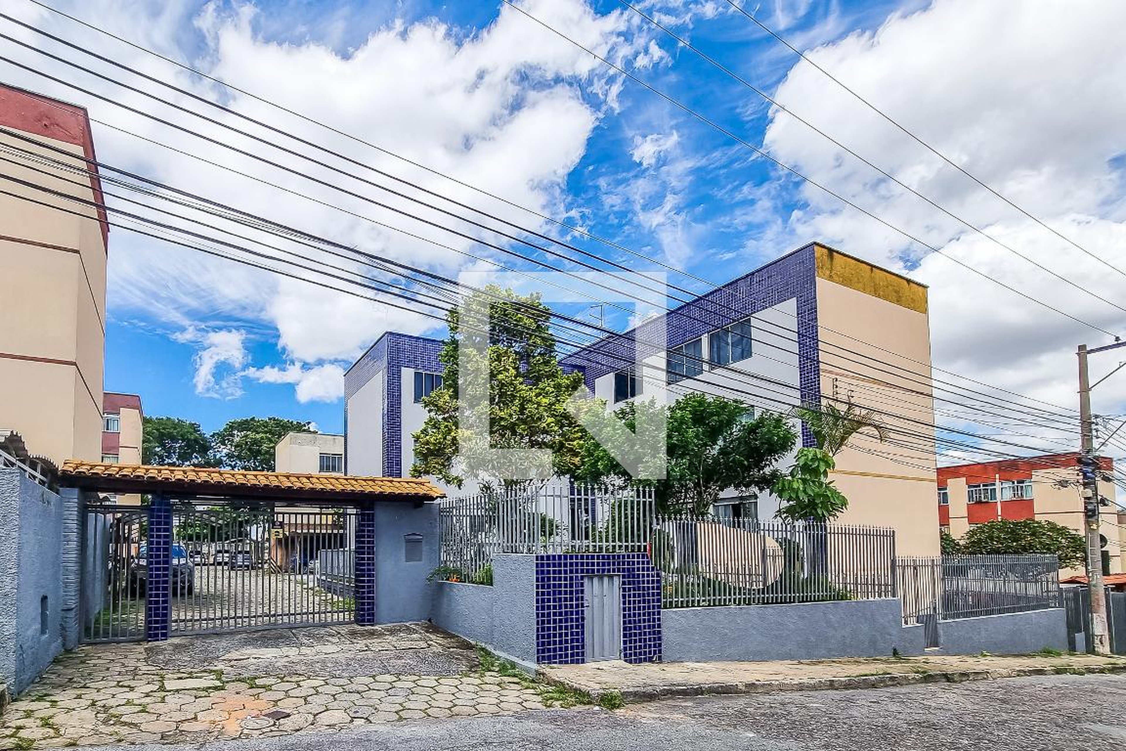 Fachada Condomínio em Rua Uirapiana, 121