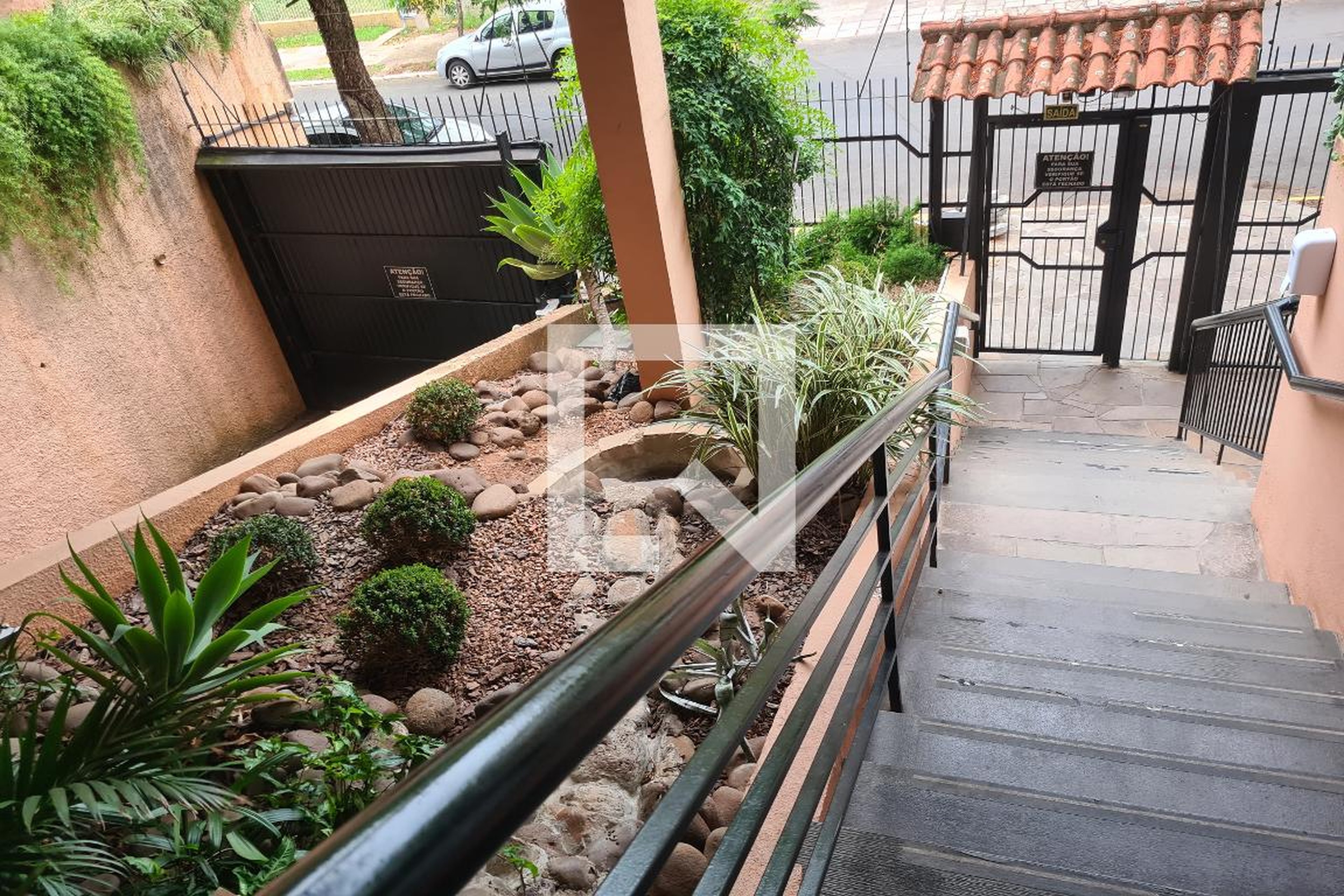 Entrada - Edifício Vale dos Açores