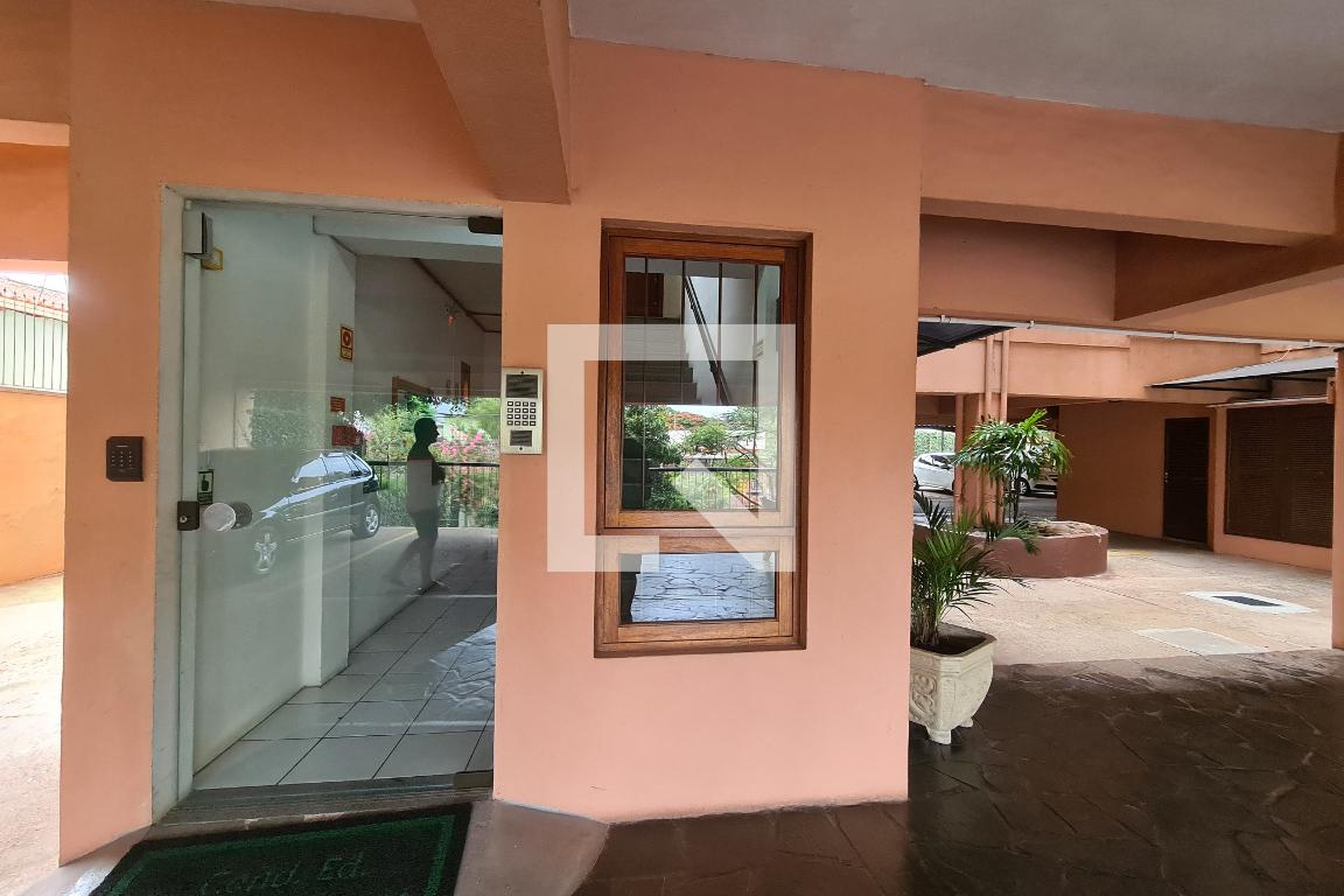 Hall de entrada - Edifício Vale dos Açores