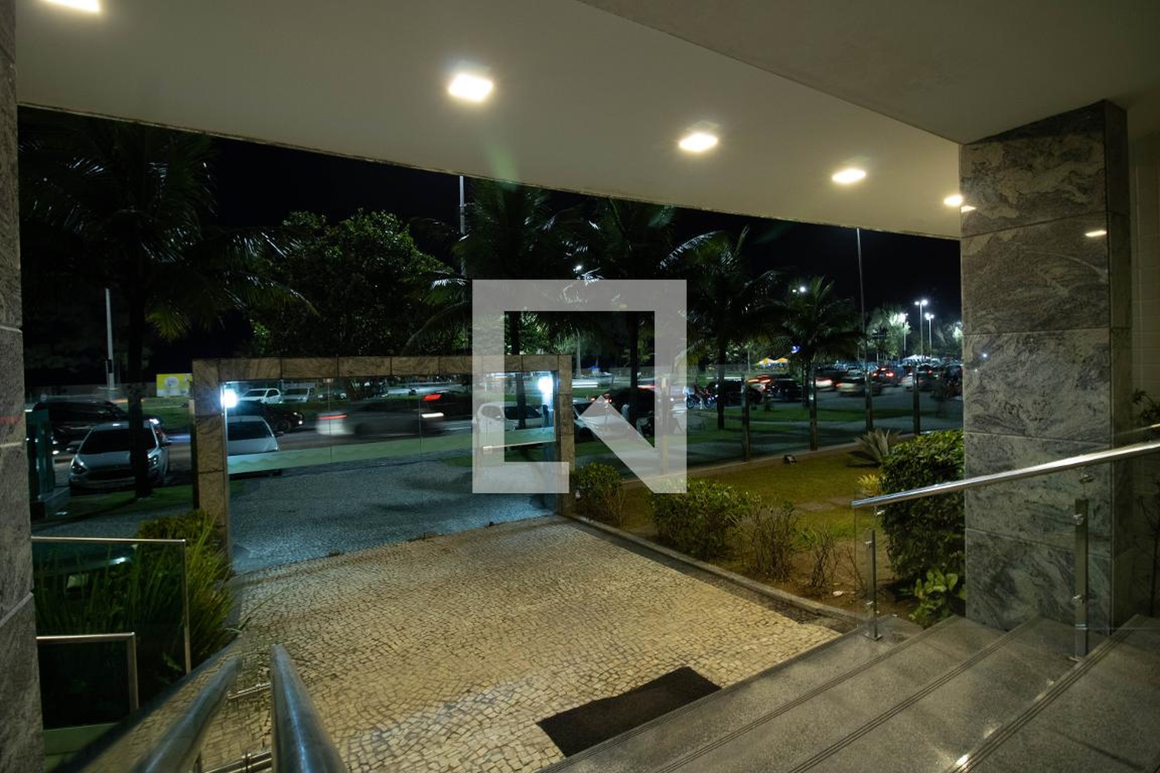 Entrada - Green Sea Beach