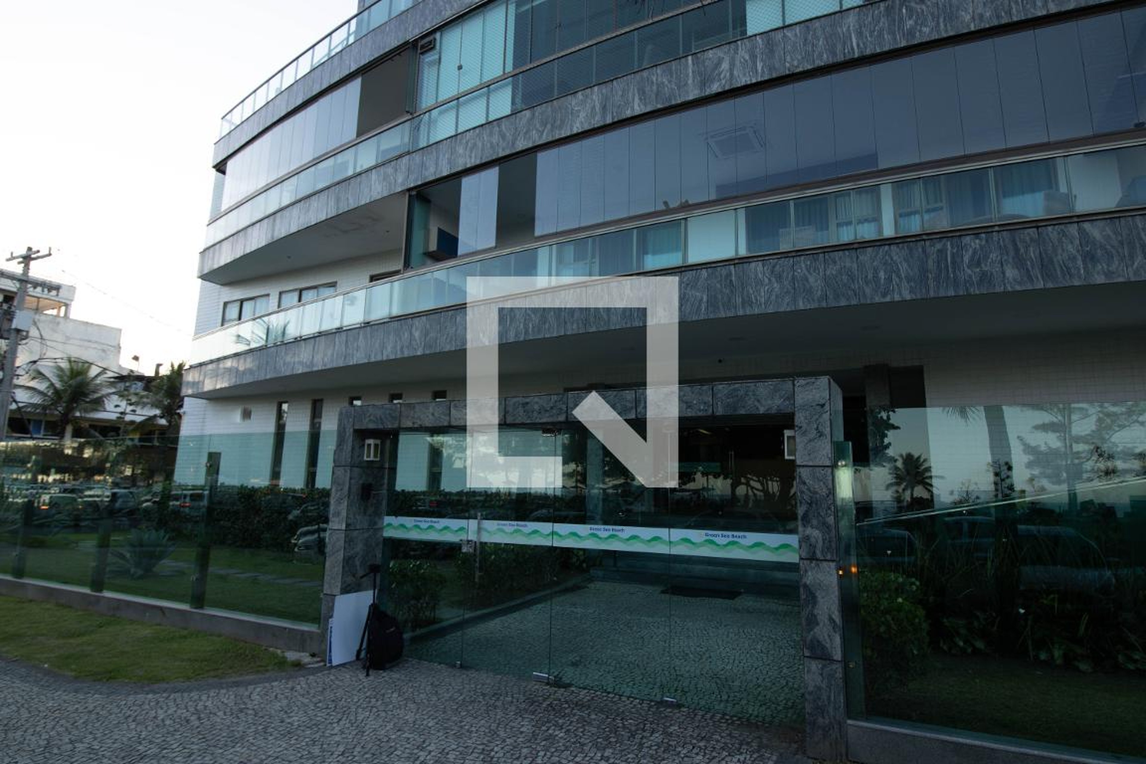 Fachada do Prédio Condomínio Green Sea Beach