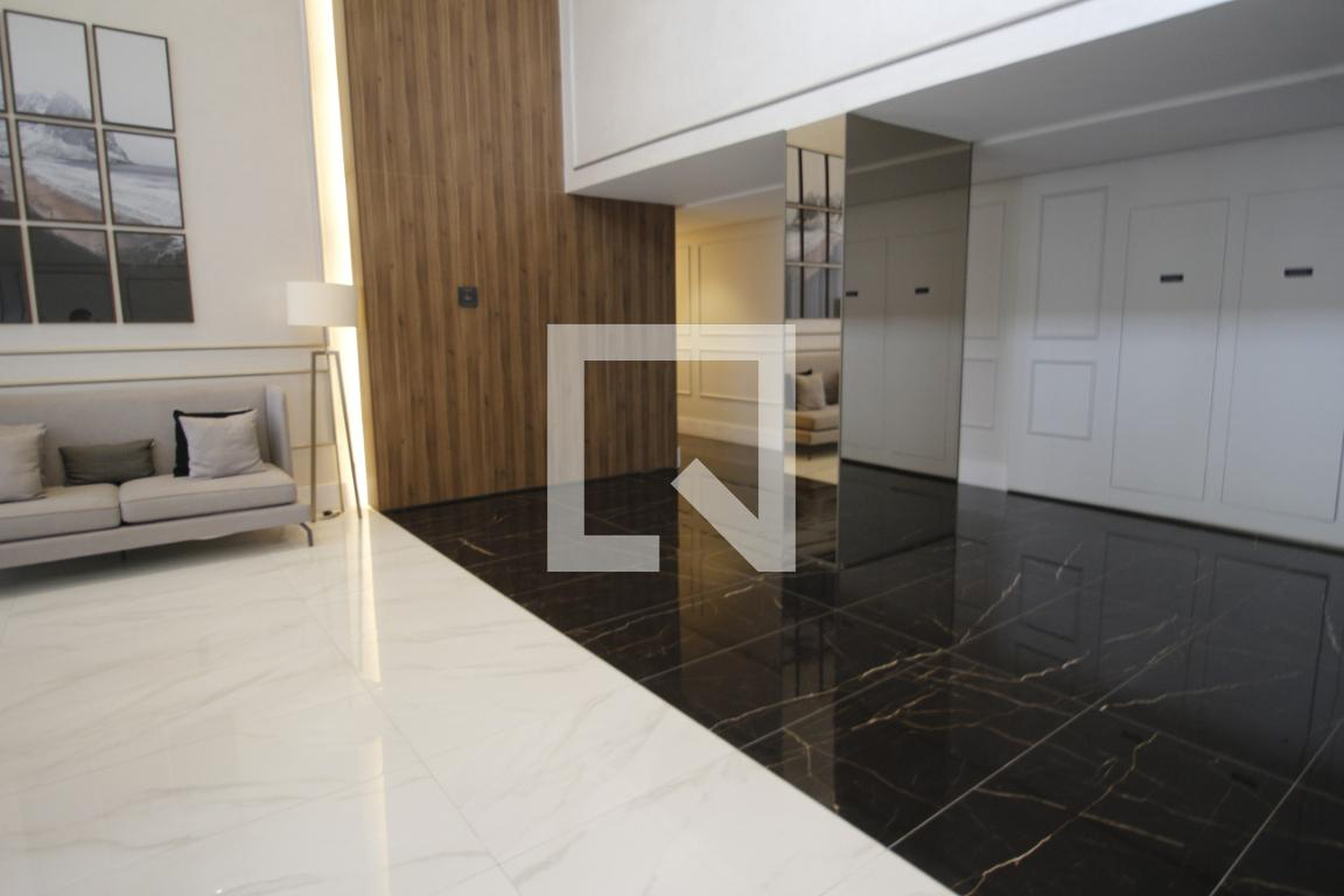 Hall de entrada - Skyline Jockey