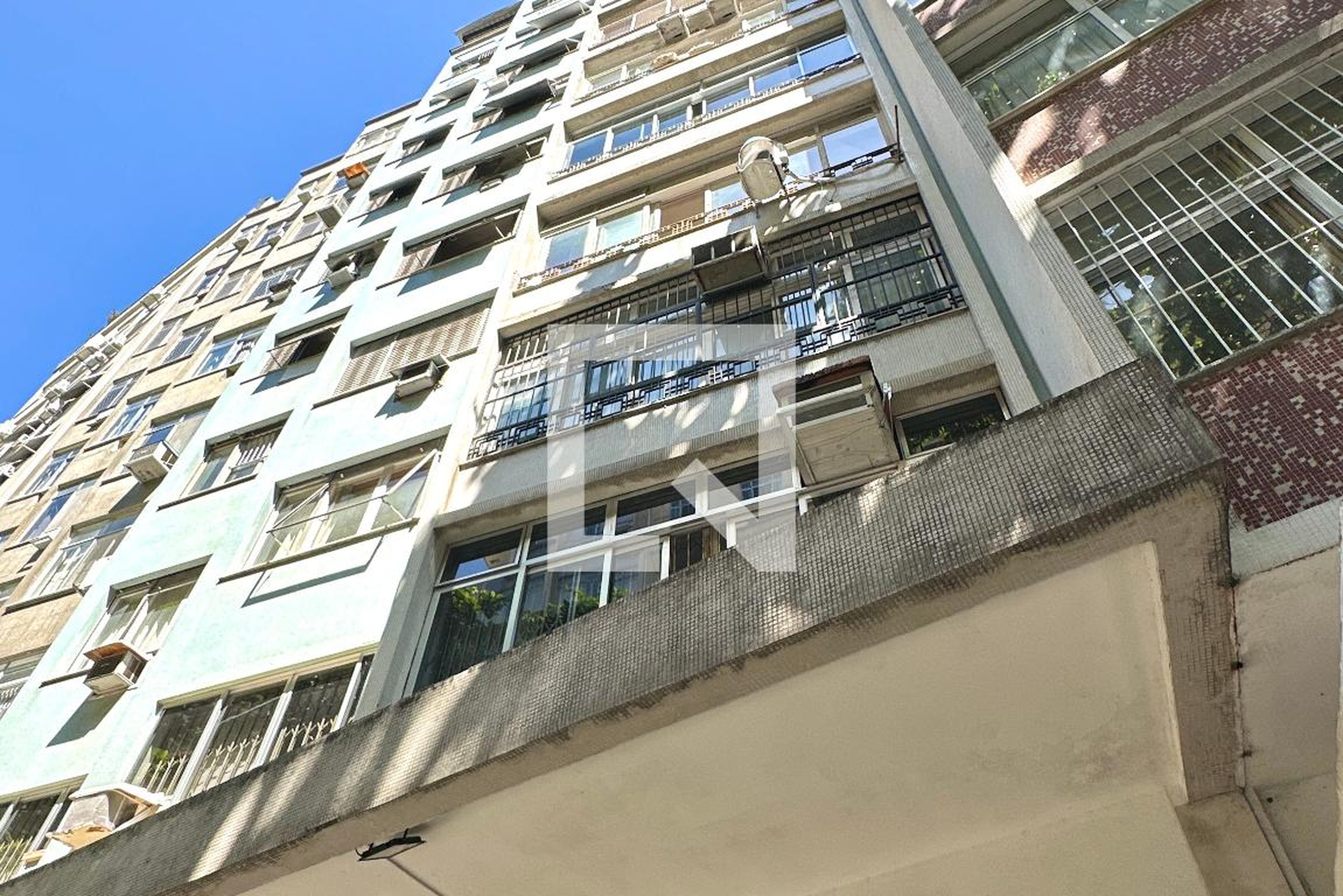 Fachada Edifício Salk