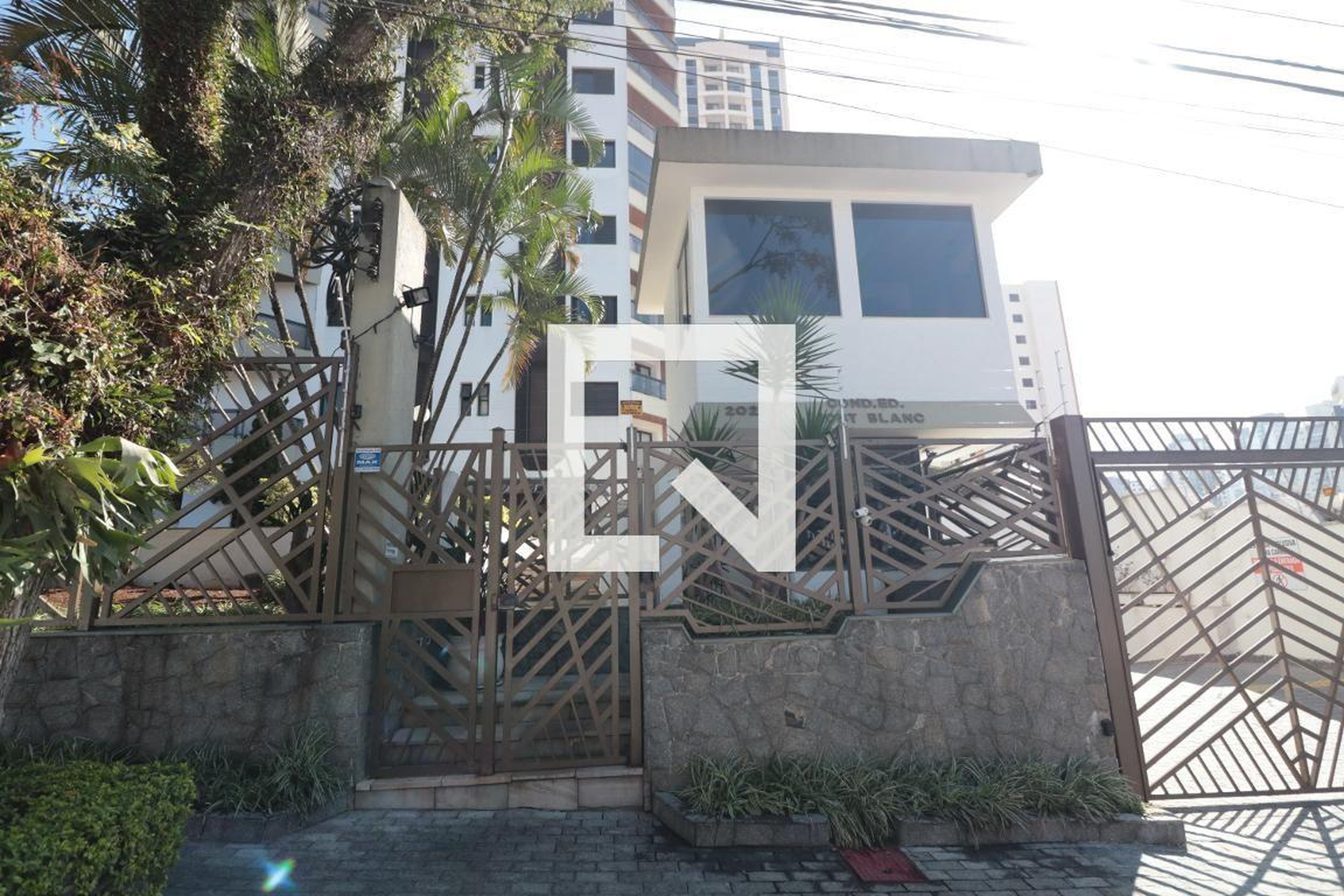 Fachada do Prédio Edifício Mont Blanc