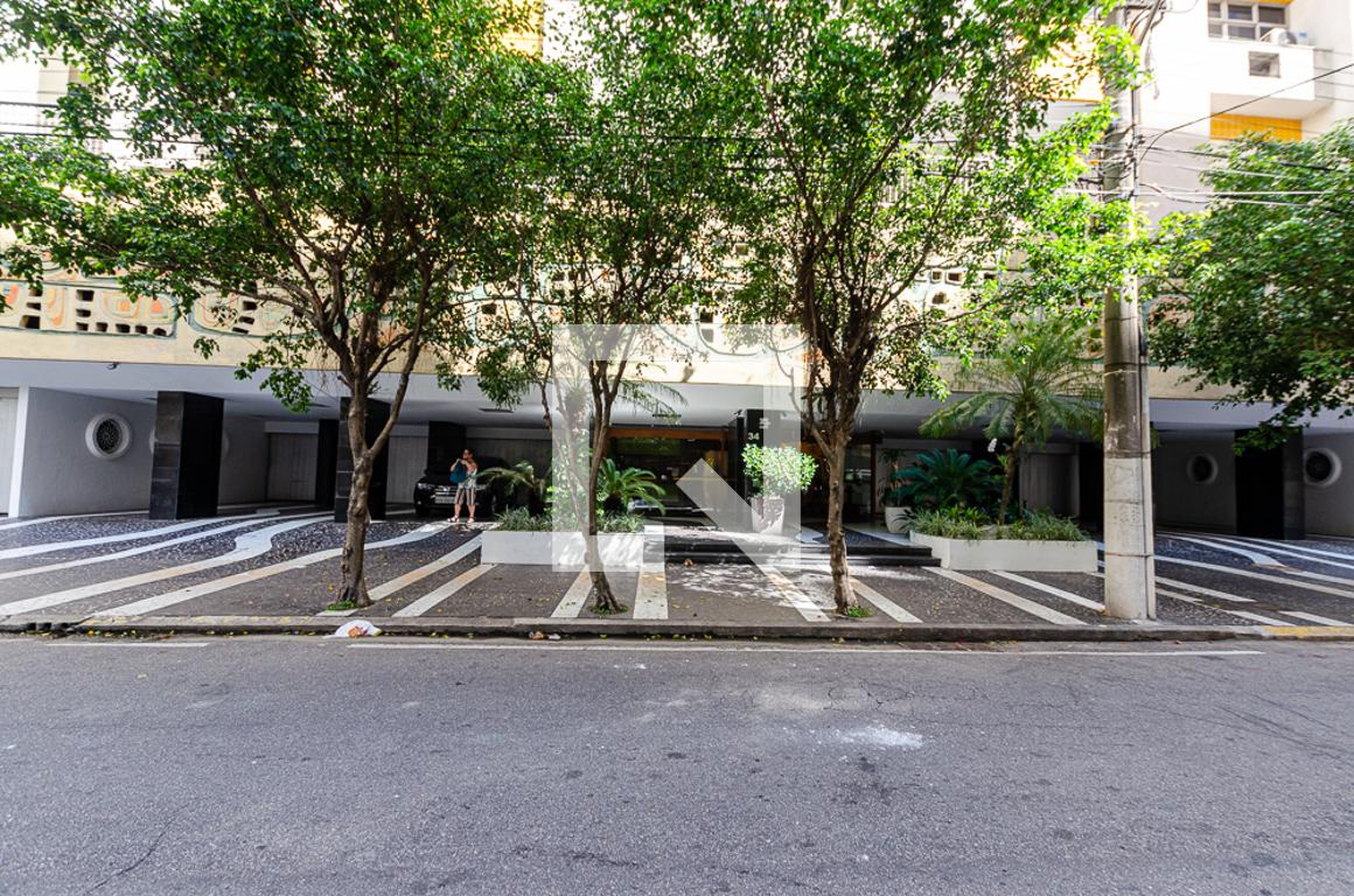 Entrada - Oscar Pereira