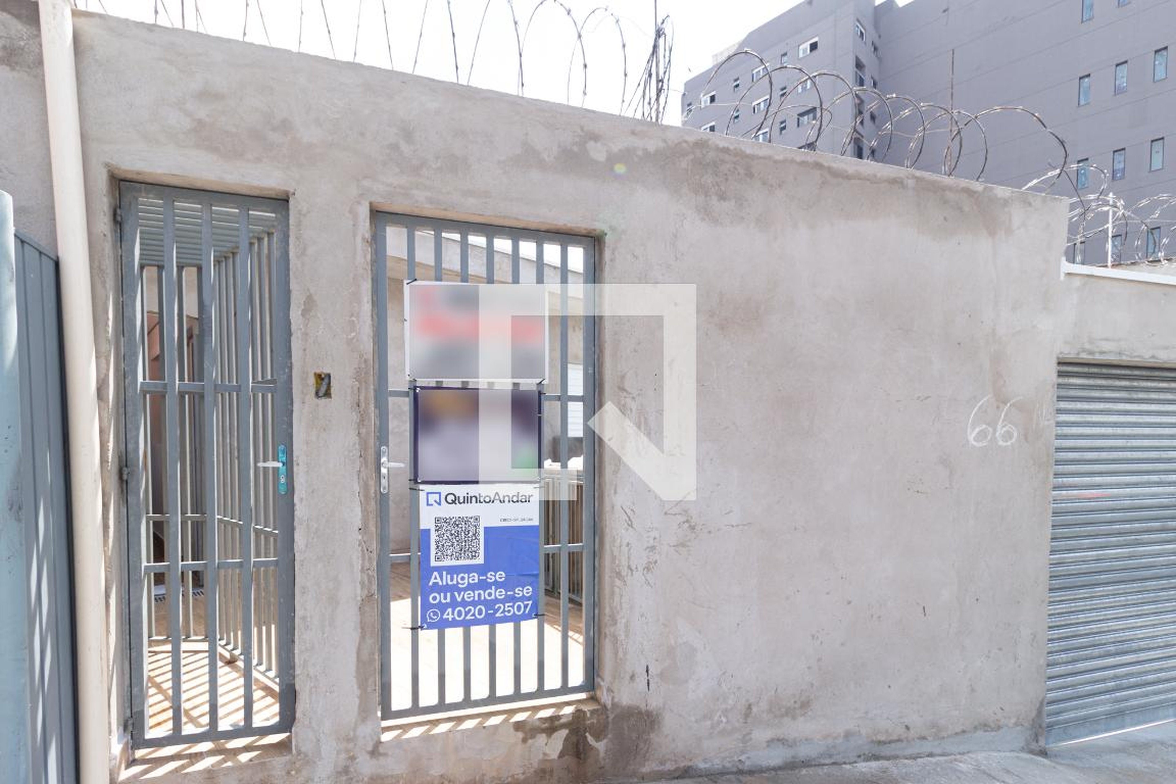 Fachada Condomínio em Travessa Guilherme de Jesus, 66