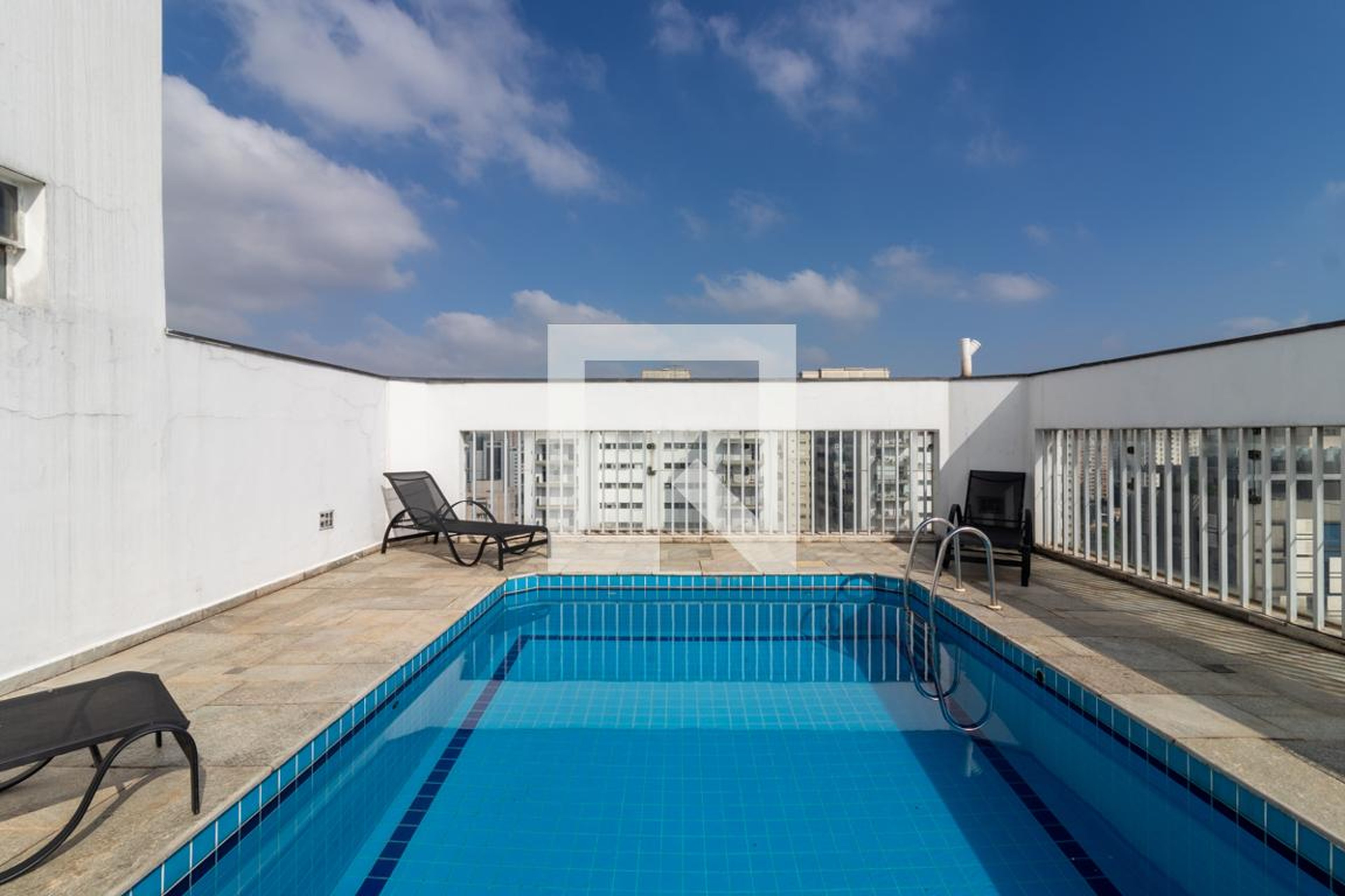 Piscina - Edifício Residencial Itamaracá