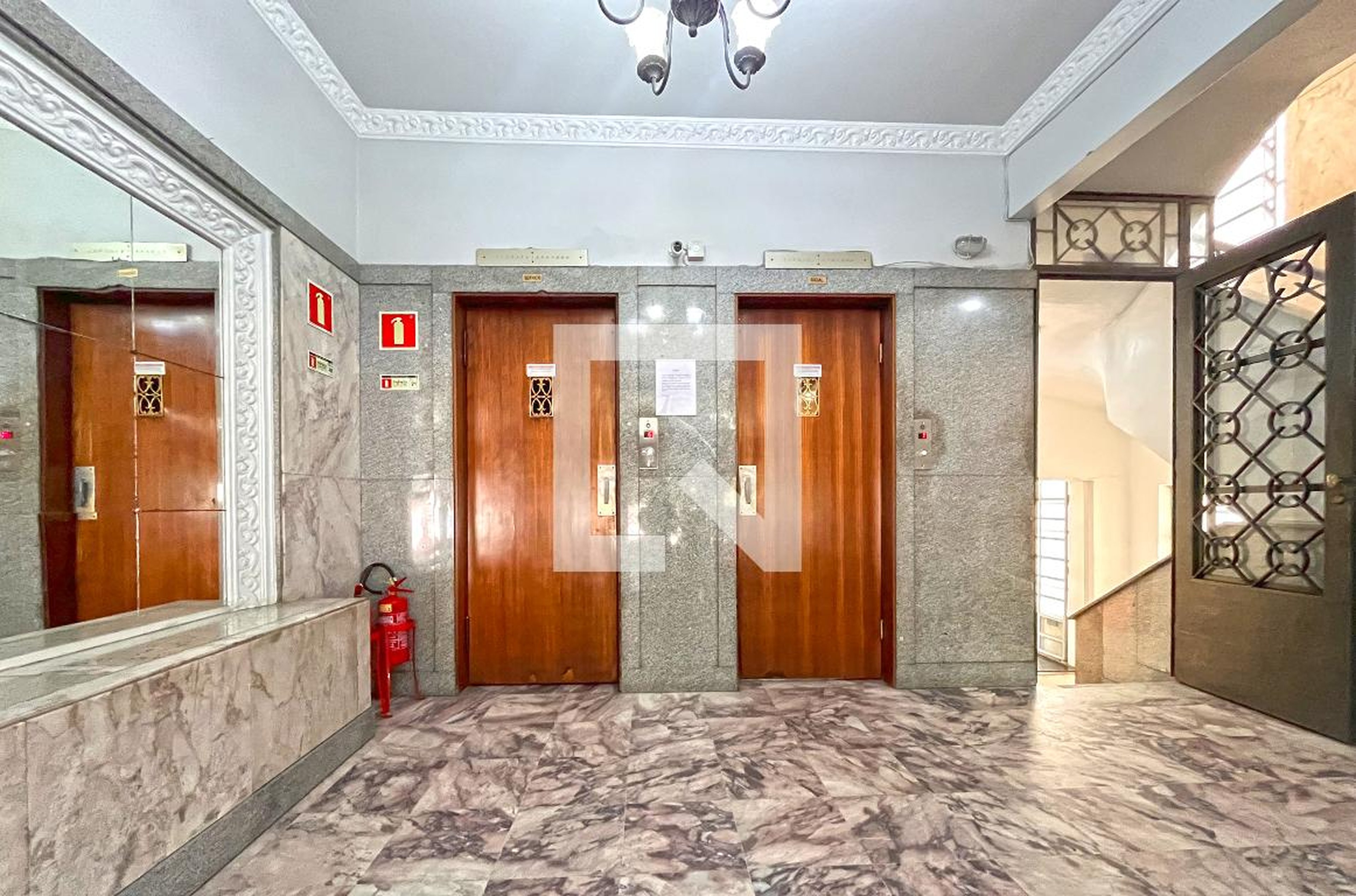 Hall de Entrada - Edifício Jequitibá