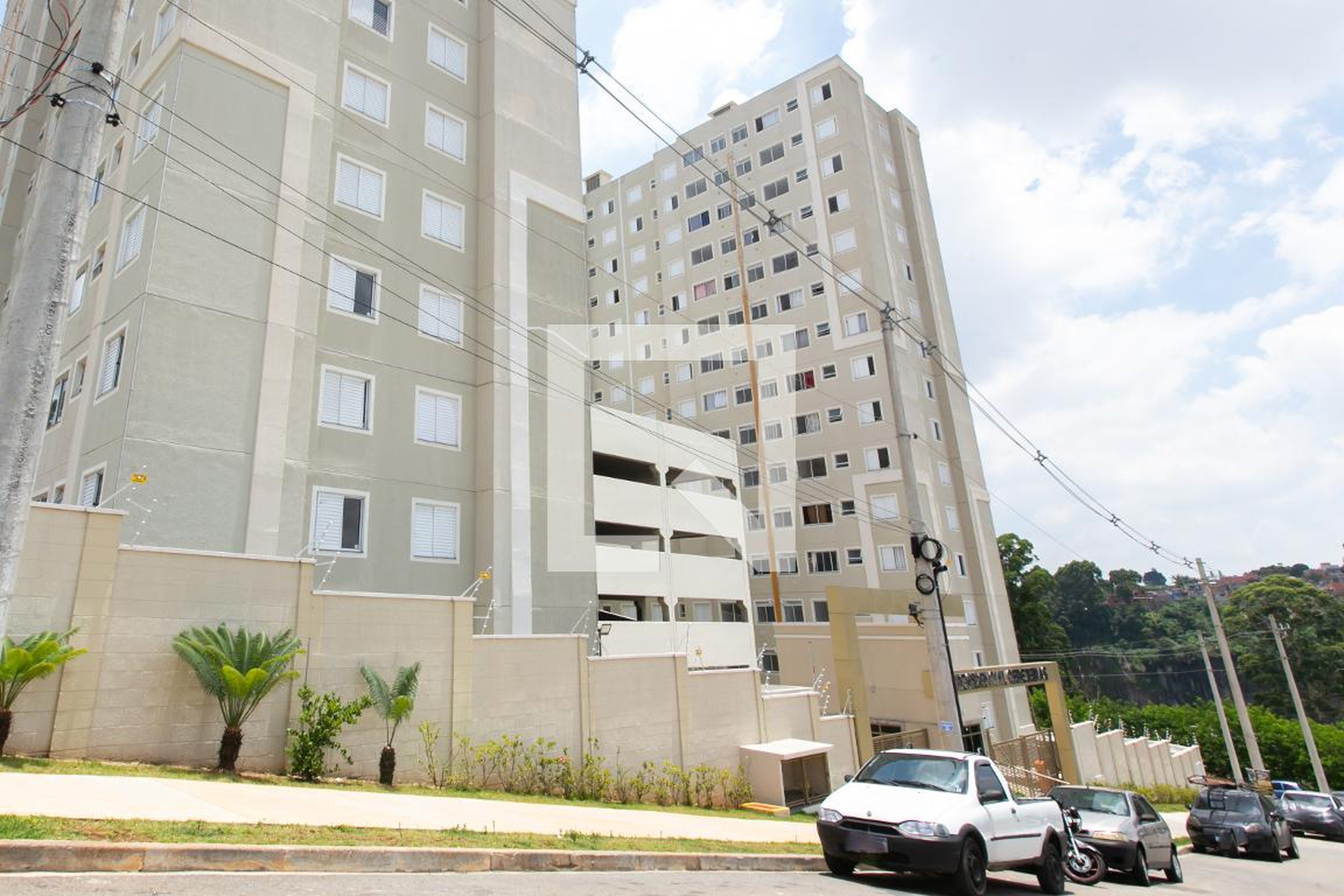 Fachada do Condomínio Condomínio Cerejeiras