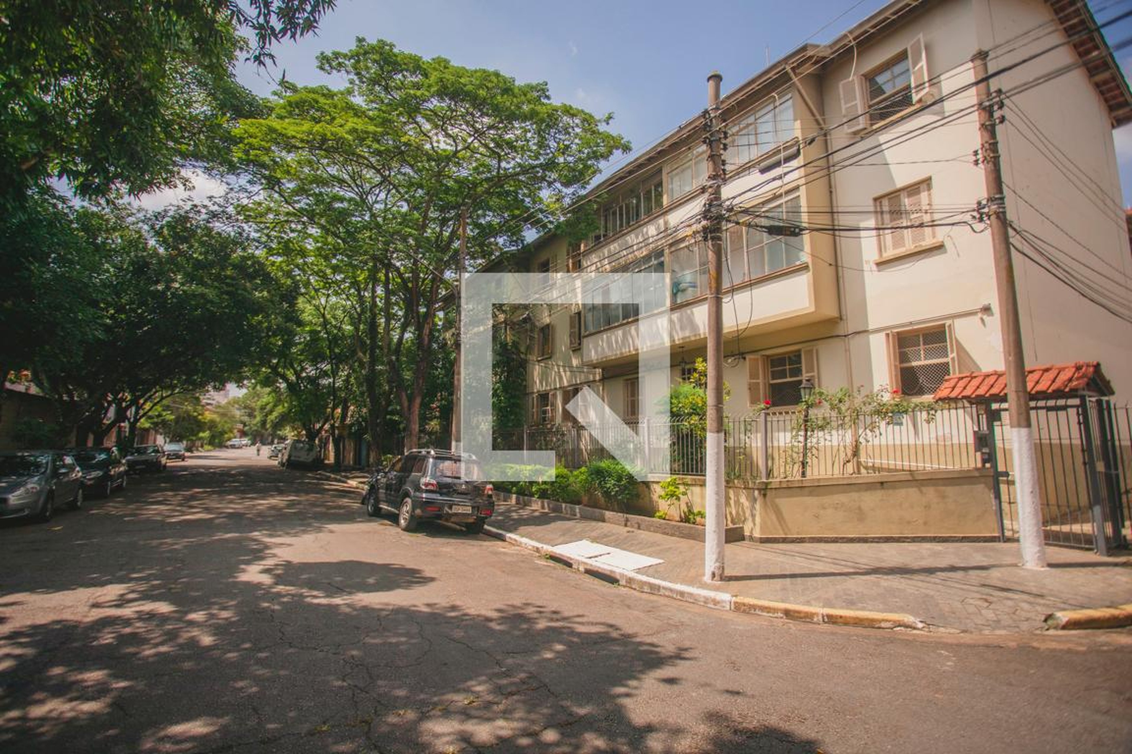 Fachada Condomínio em Avenida Odila, 648