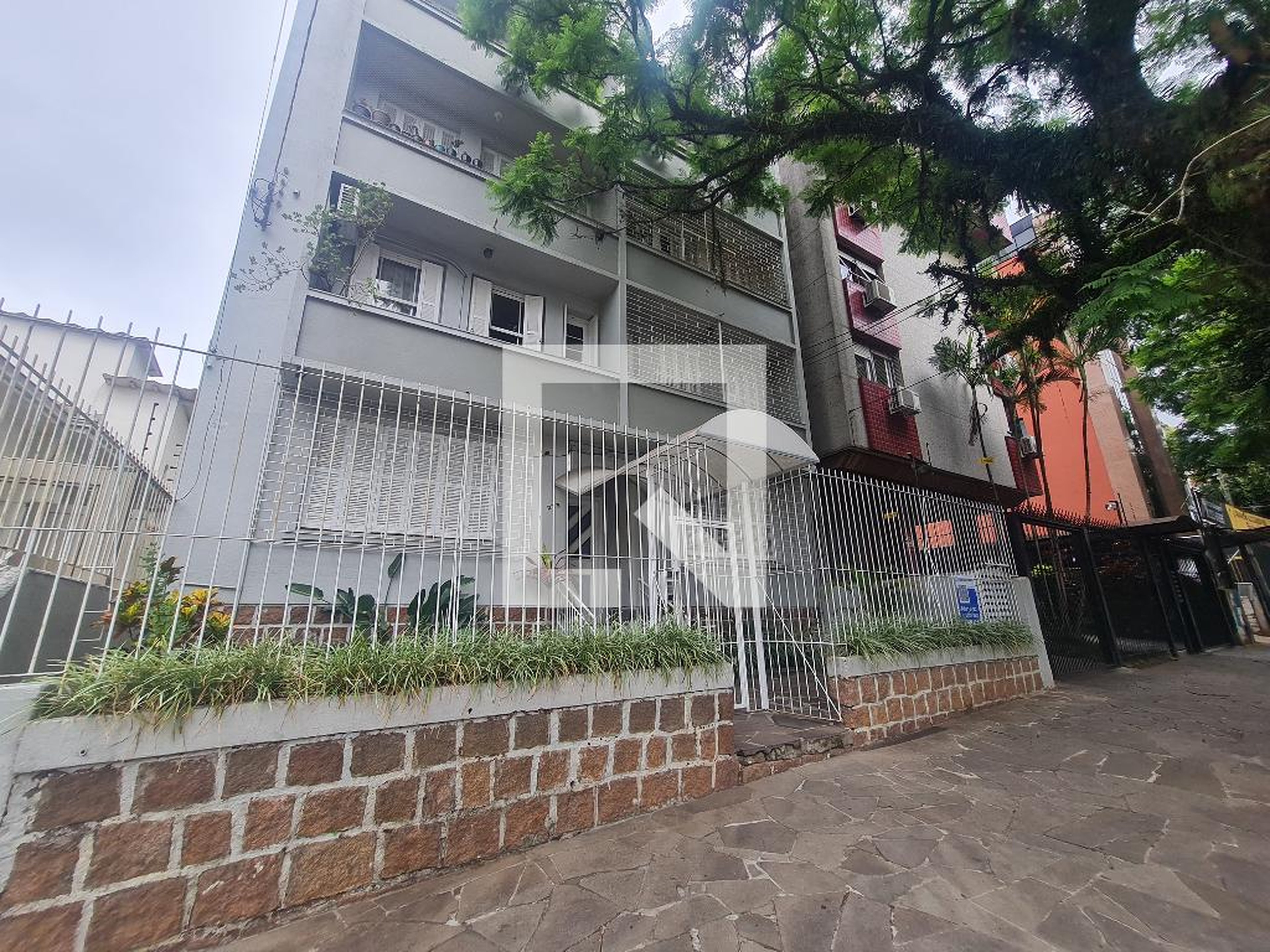 Fachada do Prédio Condomínio em Rua Barão do Amazonas, 273