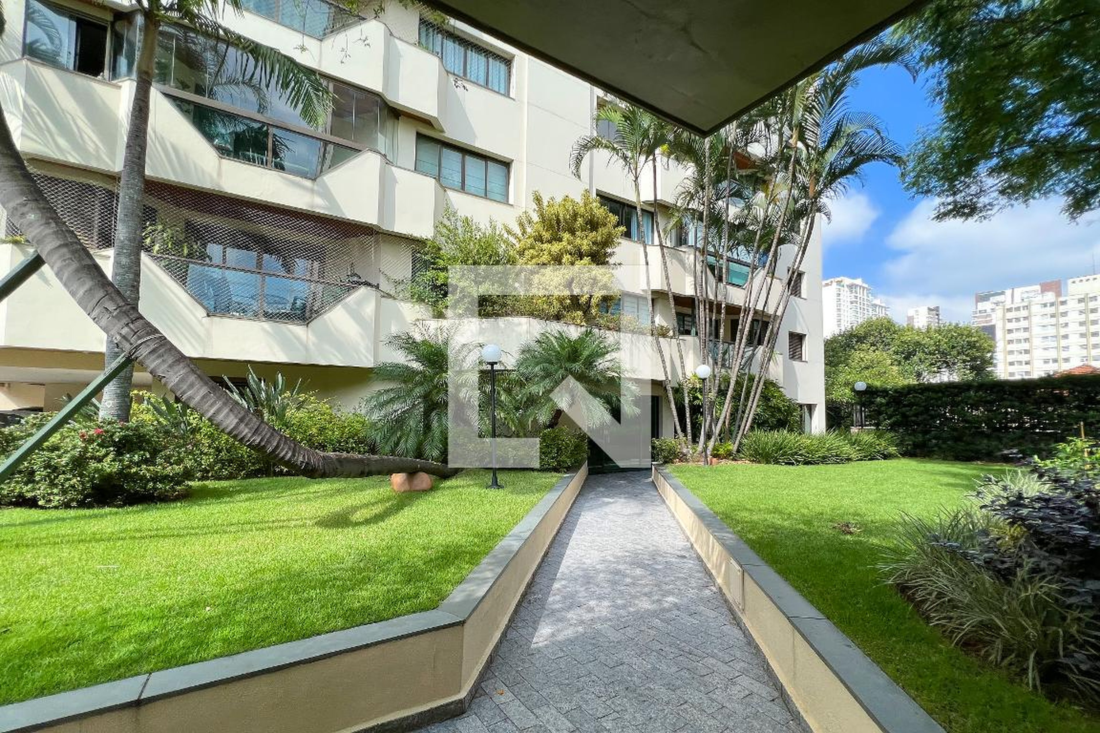 Área externa - Olimpias Garden