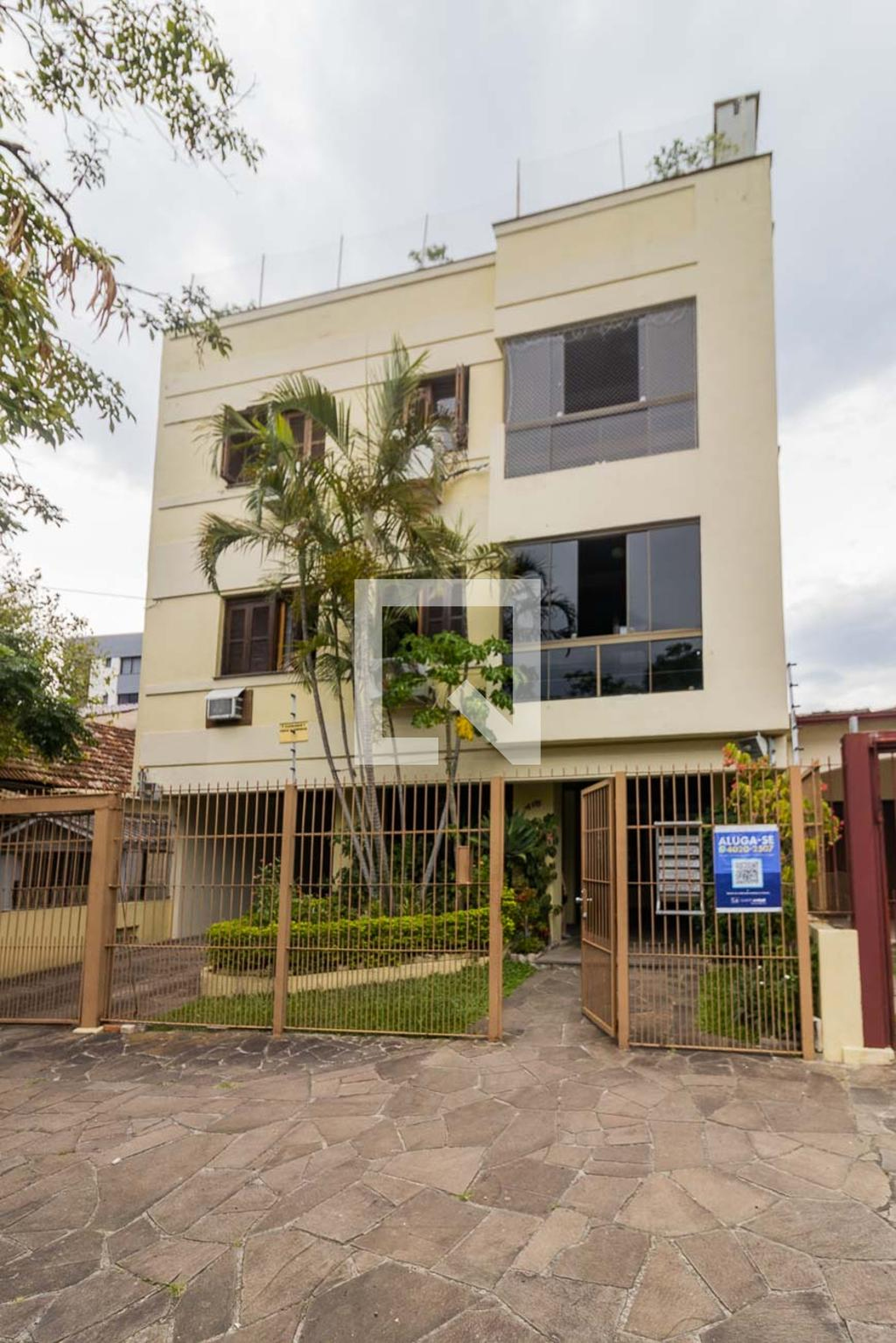 Fachada Condomínio Pétit Maison