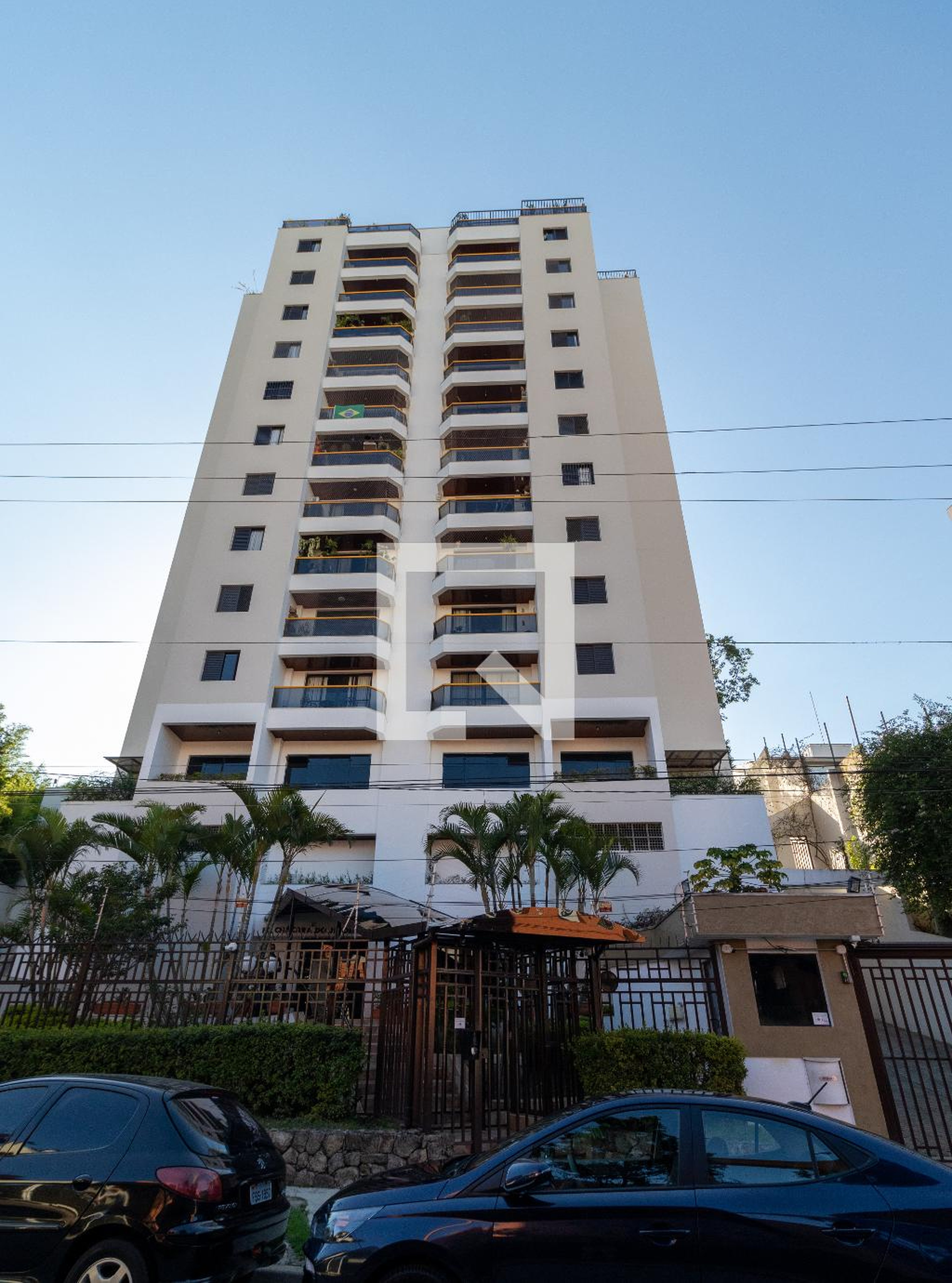 Fachada do Condomínio Condomínio Chácara do Jatobá