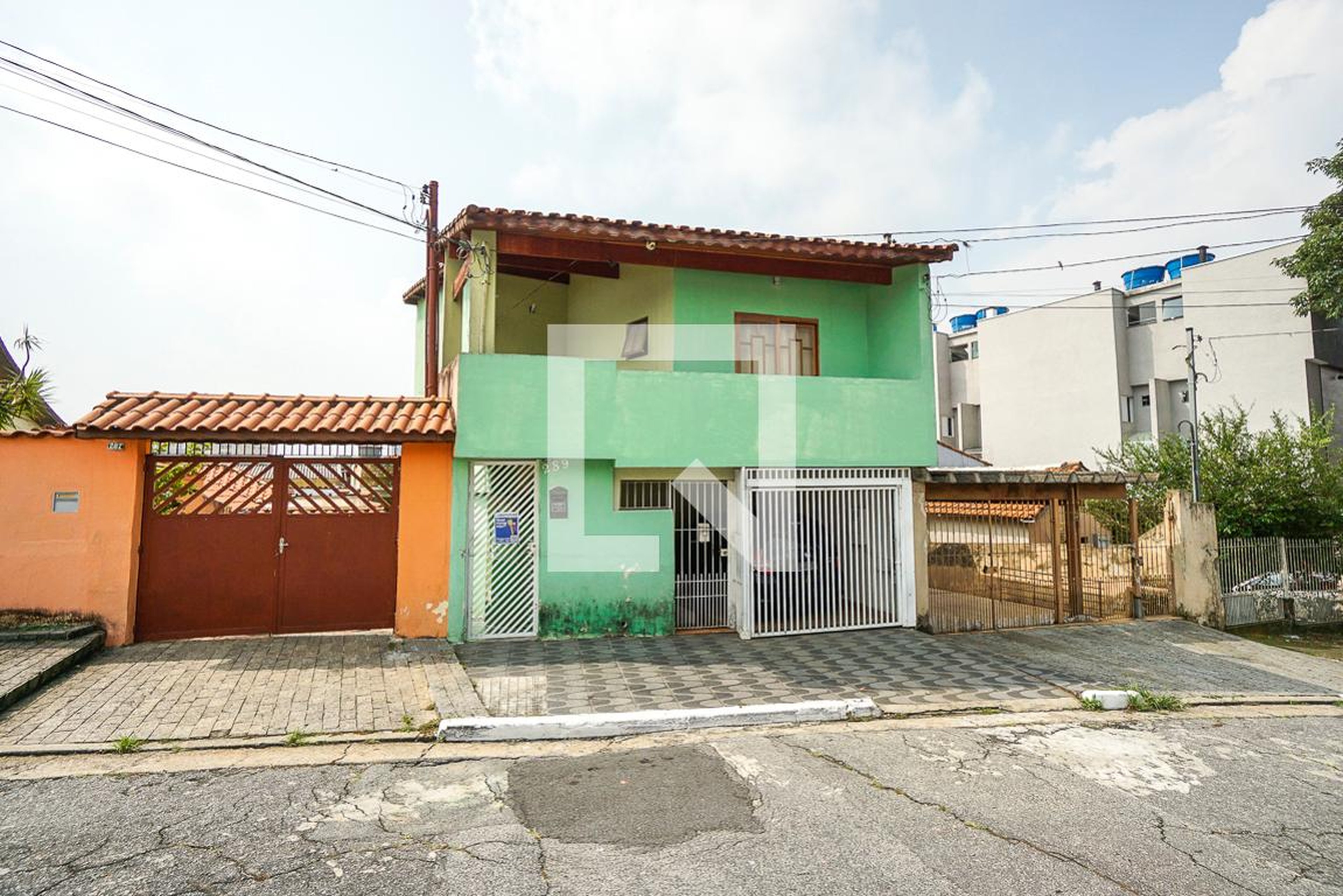 Fachada Condomínio em Rua Dom João Maria Ogno, 289