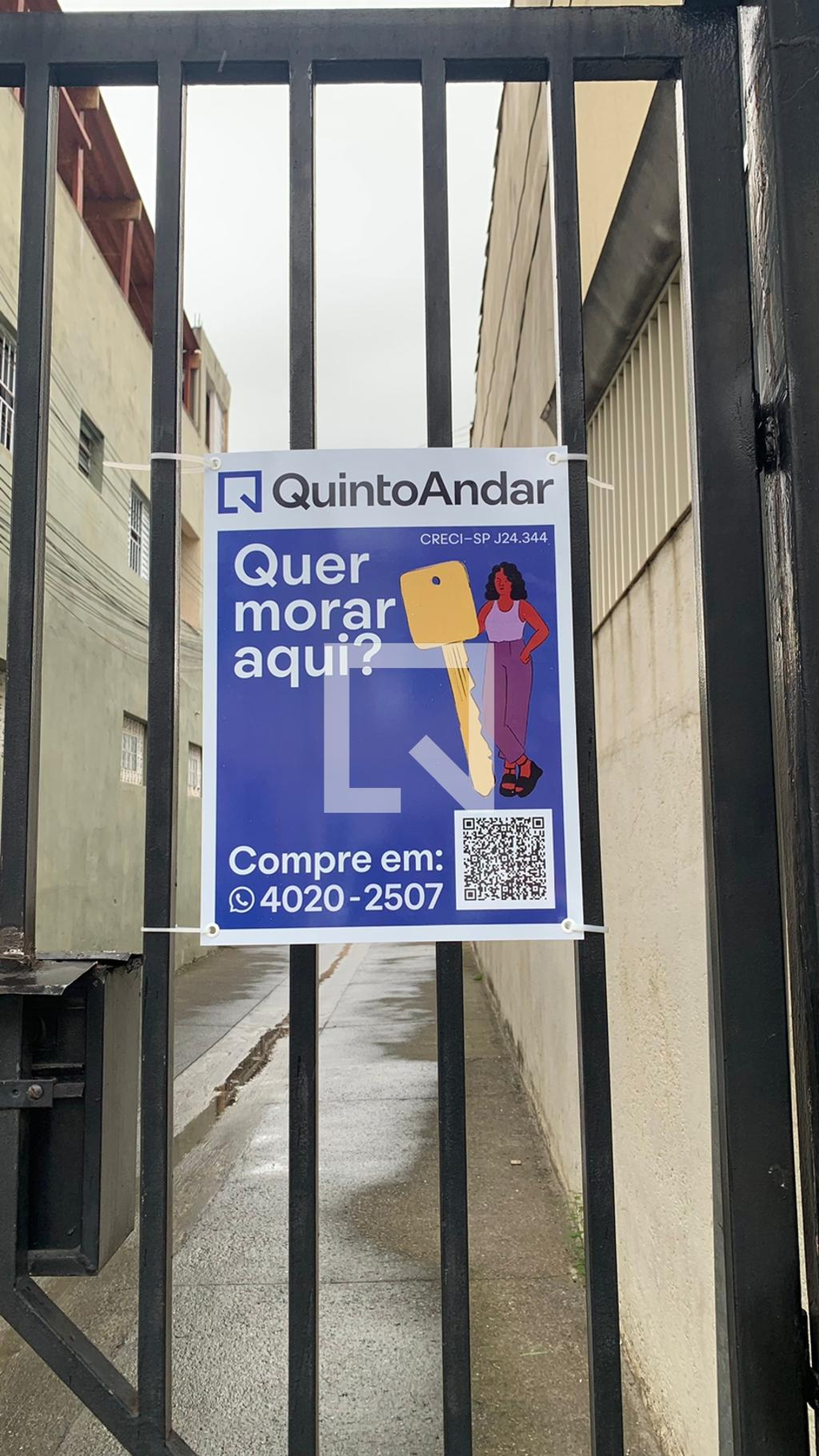 Fachada Condomínio em Travessa Félix Garcia, 72