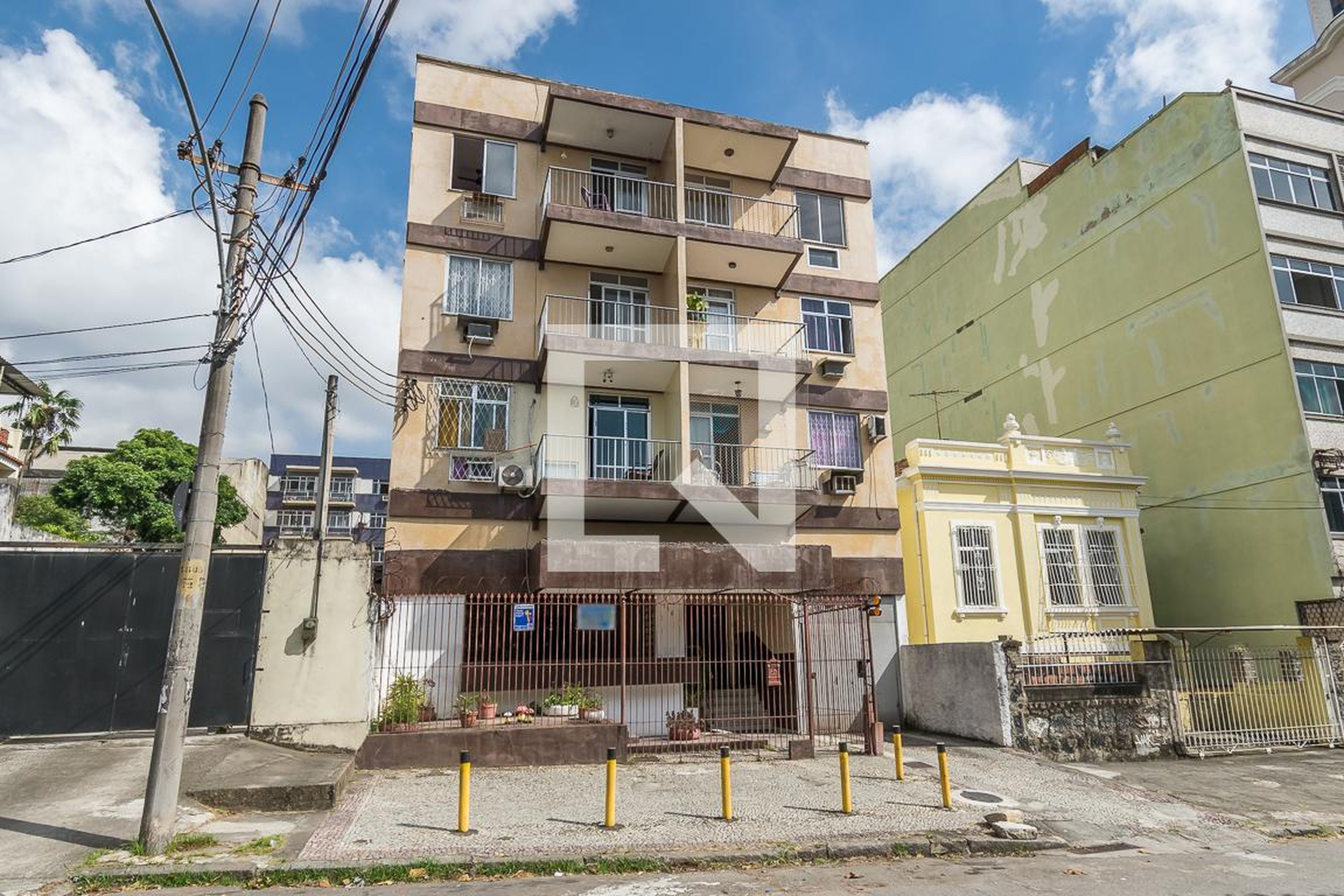 Fachada do Condomínio Edifício Lotus