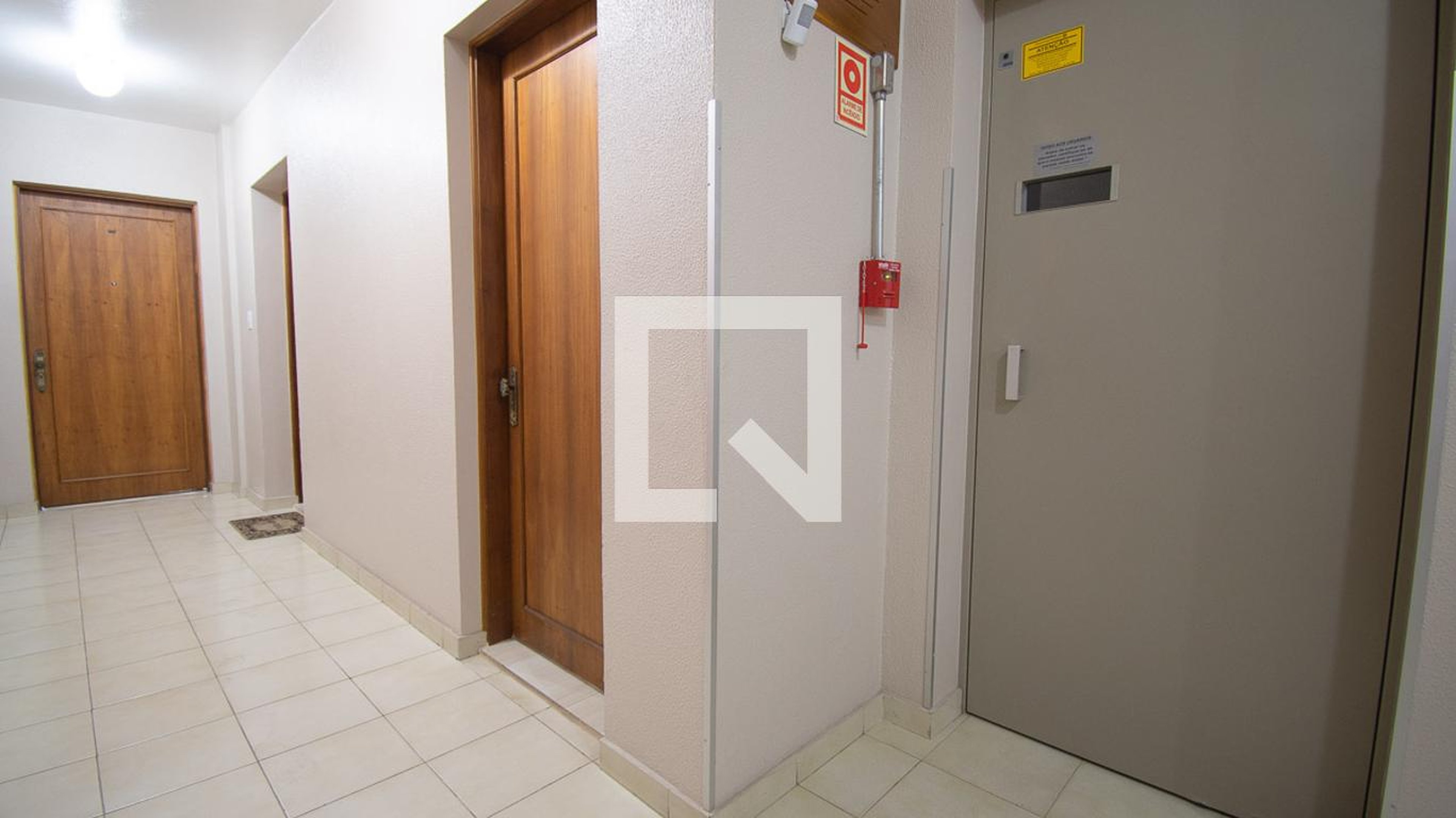 elevador - Edifício Residencial Sinuelo I