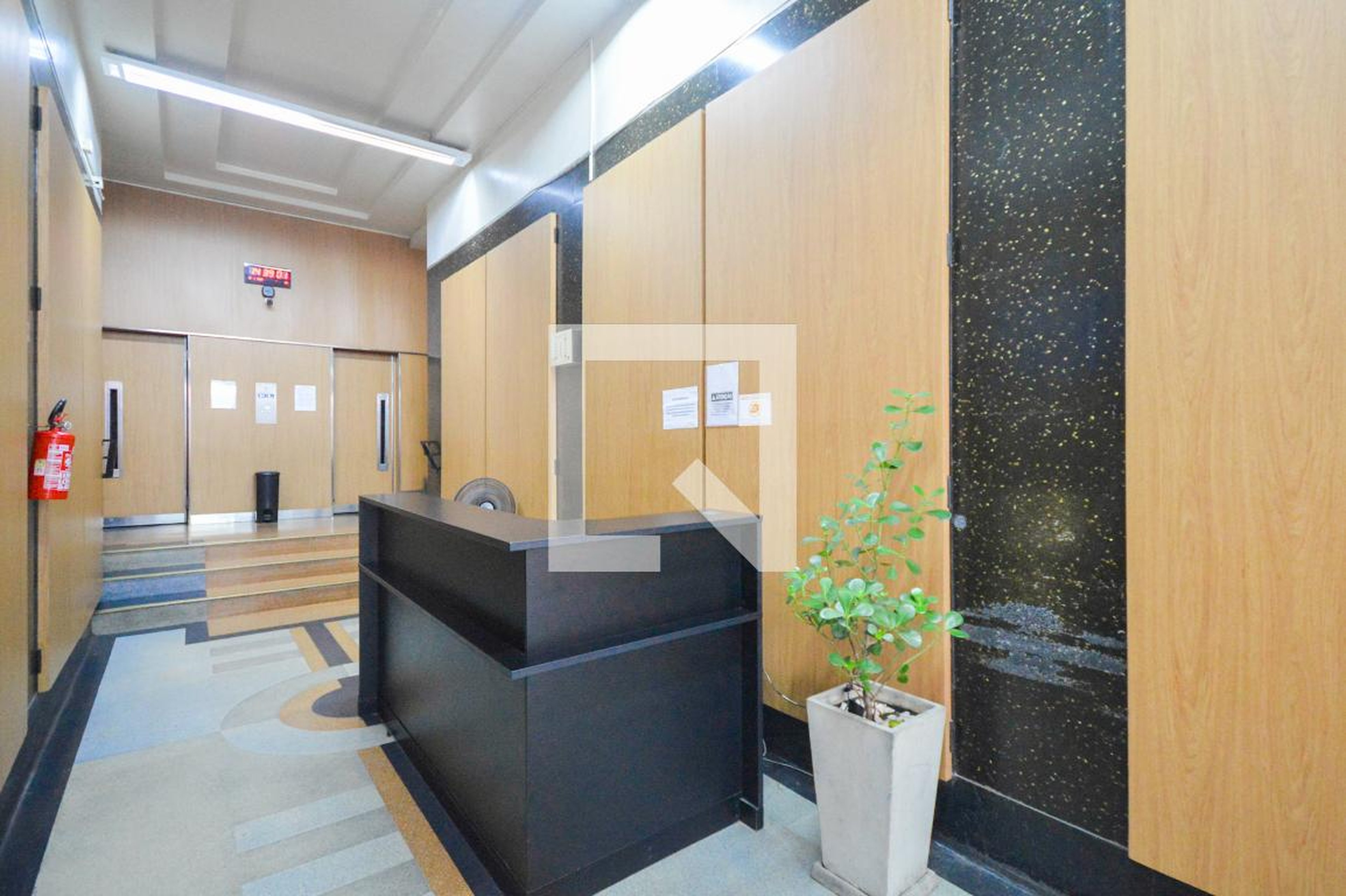 Hall social - Edifício J Moreira