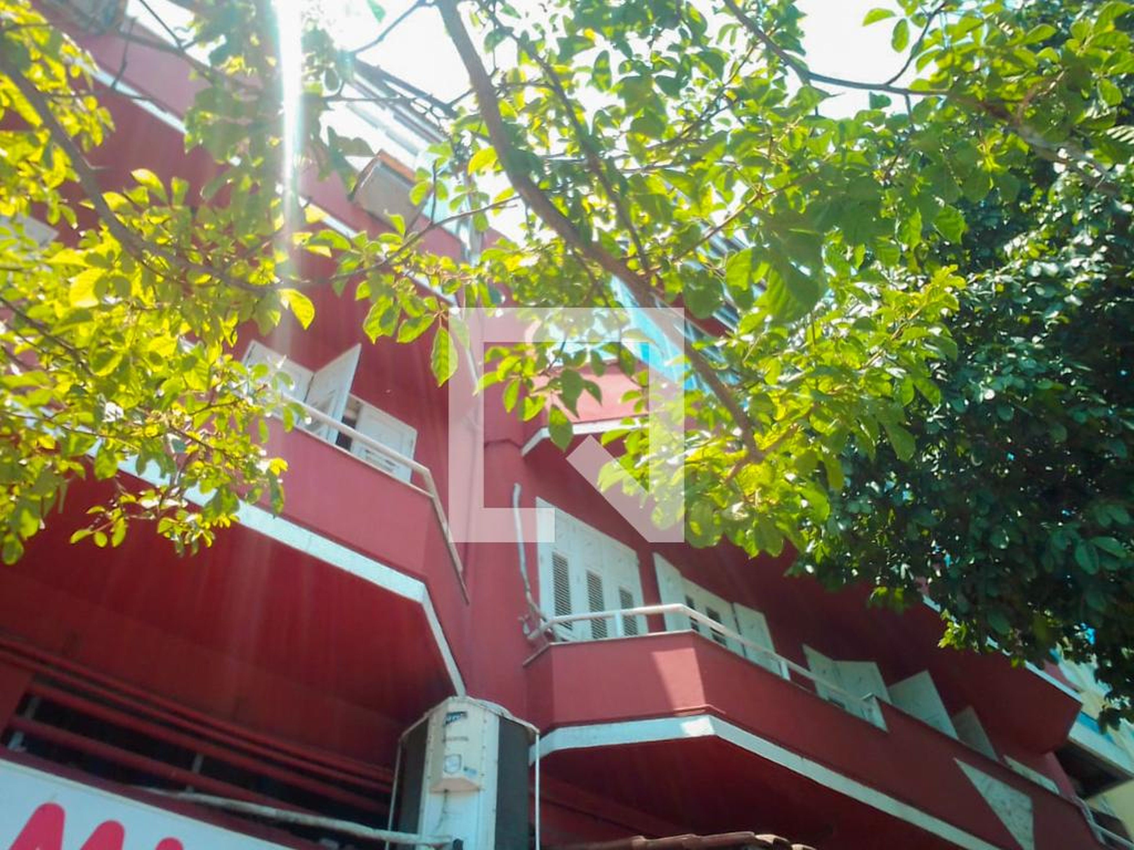 Fachada Condomínio em Rua Visconde de Pirajá, 76
