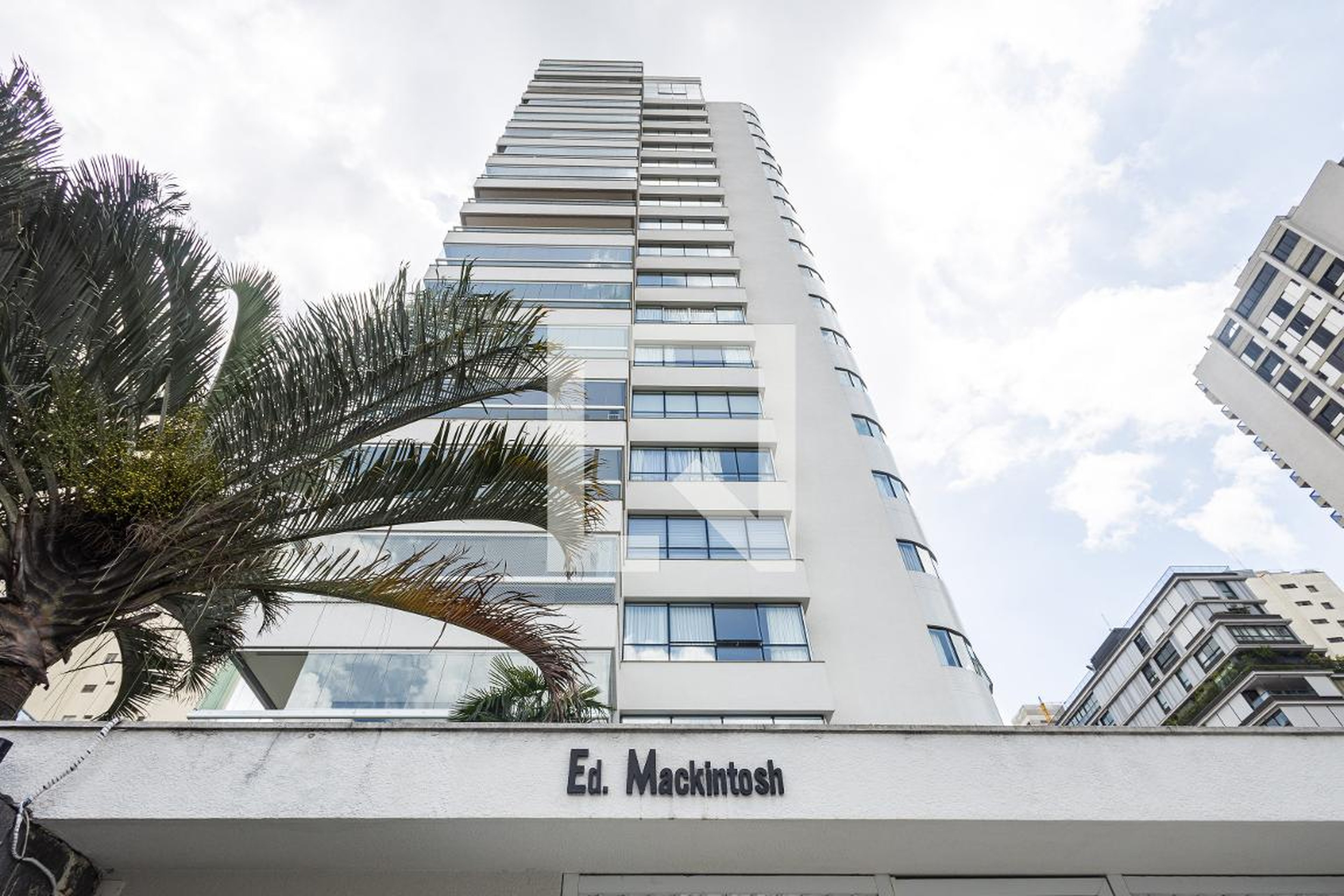 Fachada Condomínio Mackintosh
