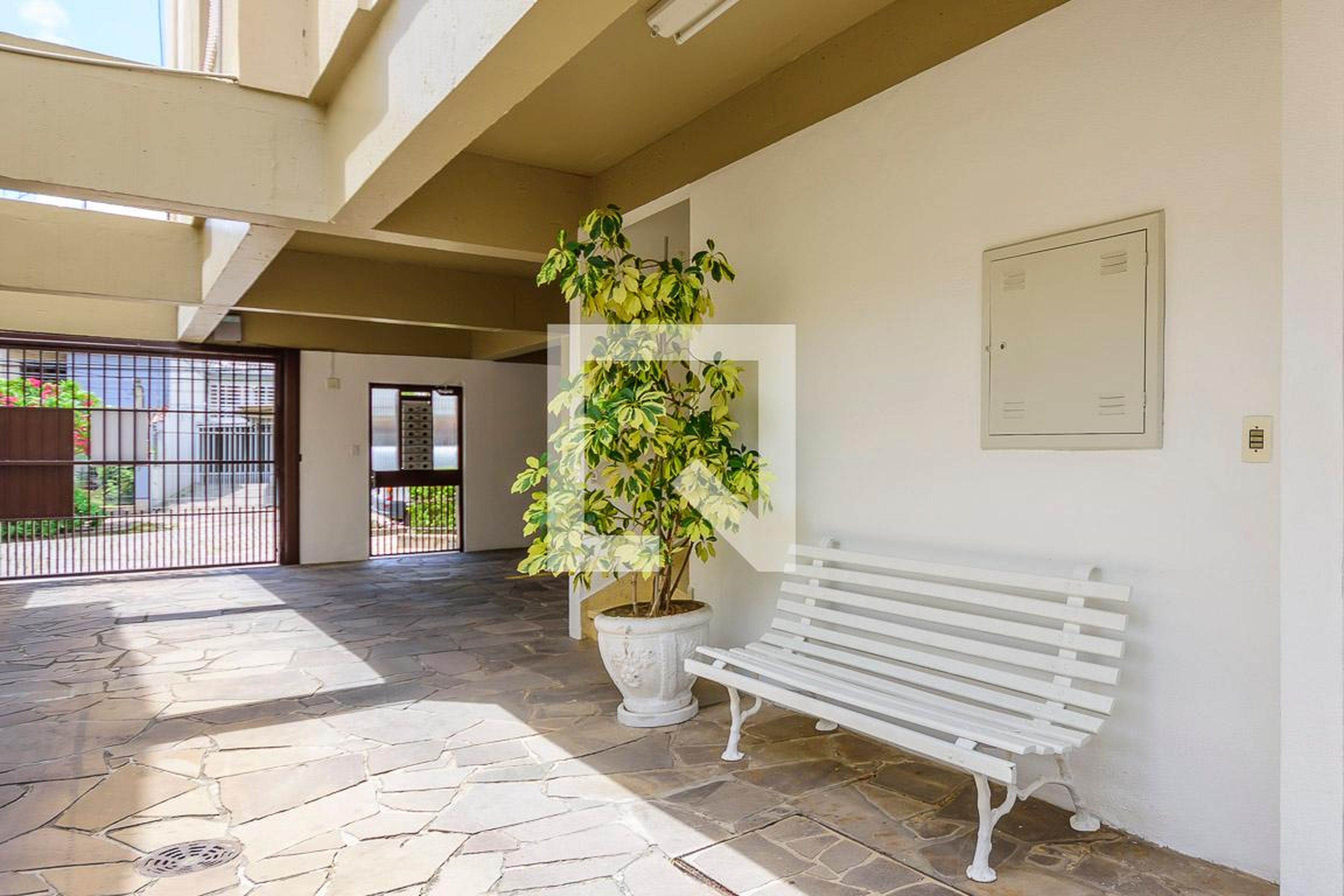 Entrada - Edifício Lisandra