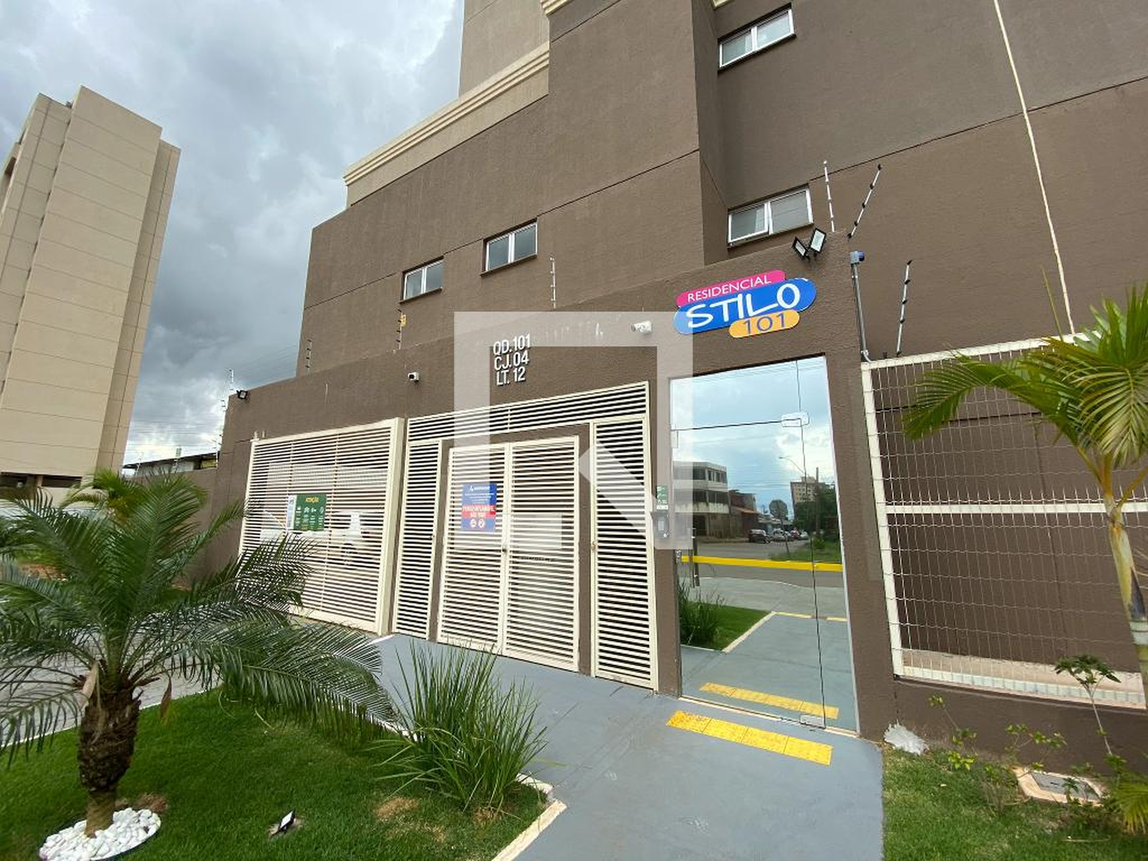 Fachada Condomínio em Centro Urbano, Quadra 101 Conjunto C Lote 4 - Samambaia Sul, Brasília - Df, 1