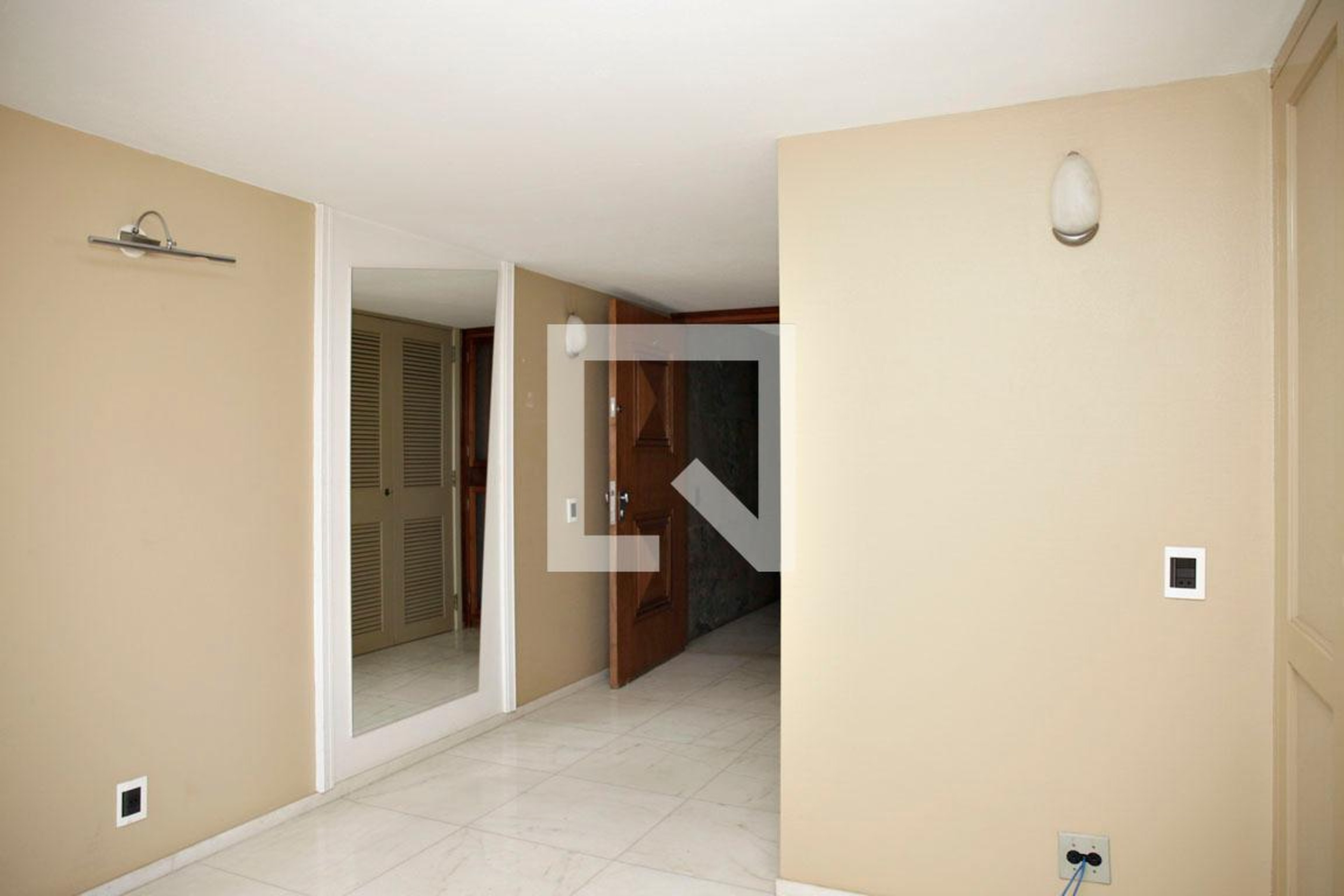 Hall de Entrada - Palacio Versailles