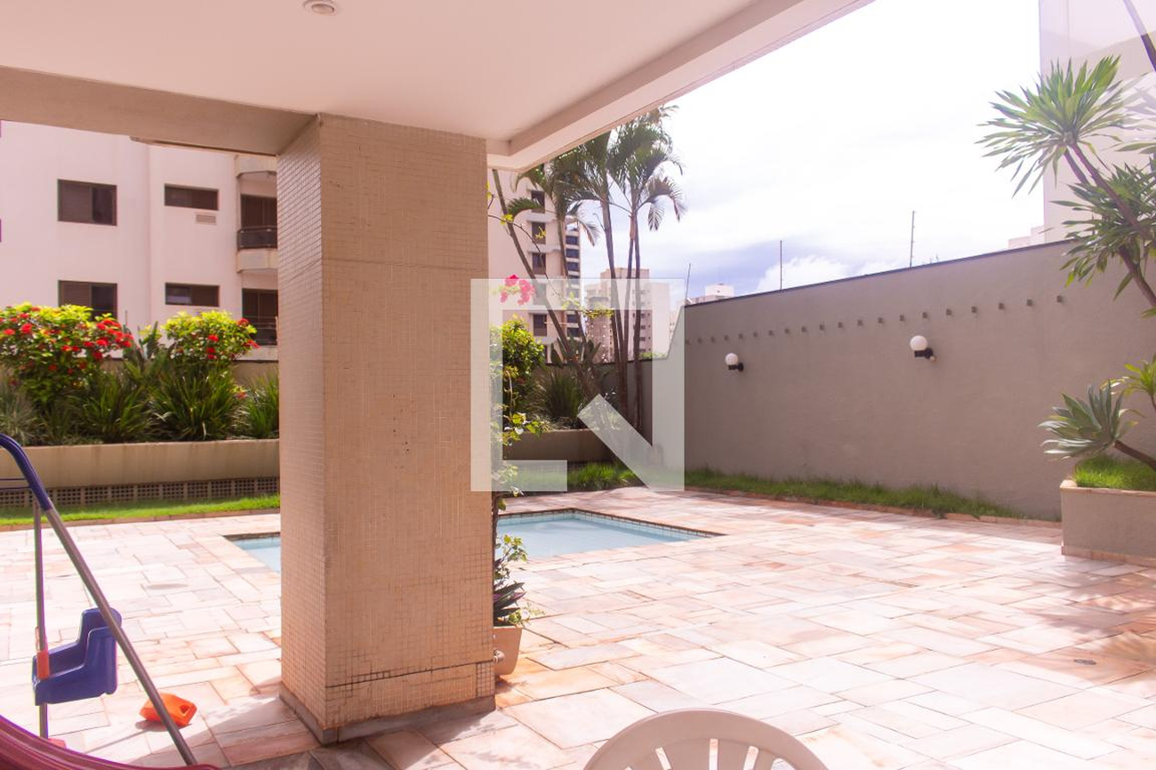 Área da Piscina - Edifício Itaparica