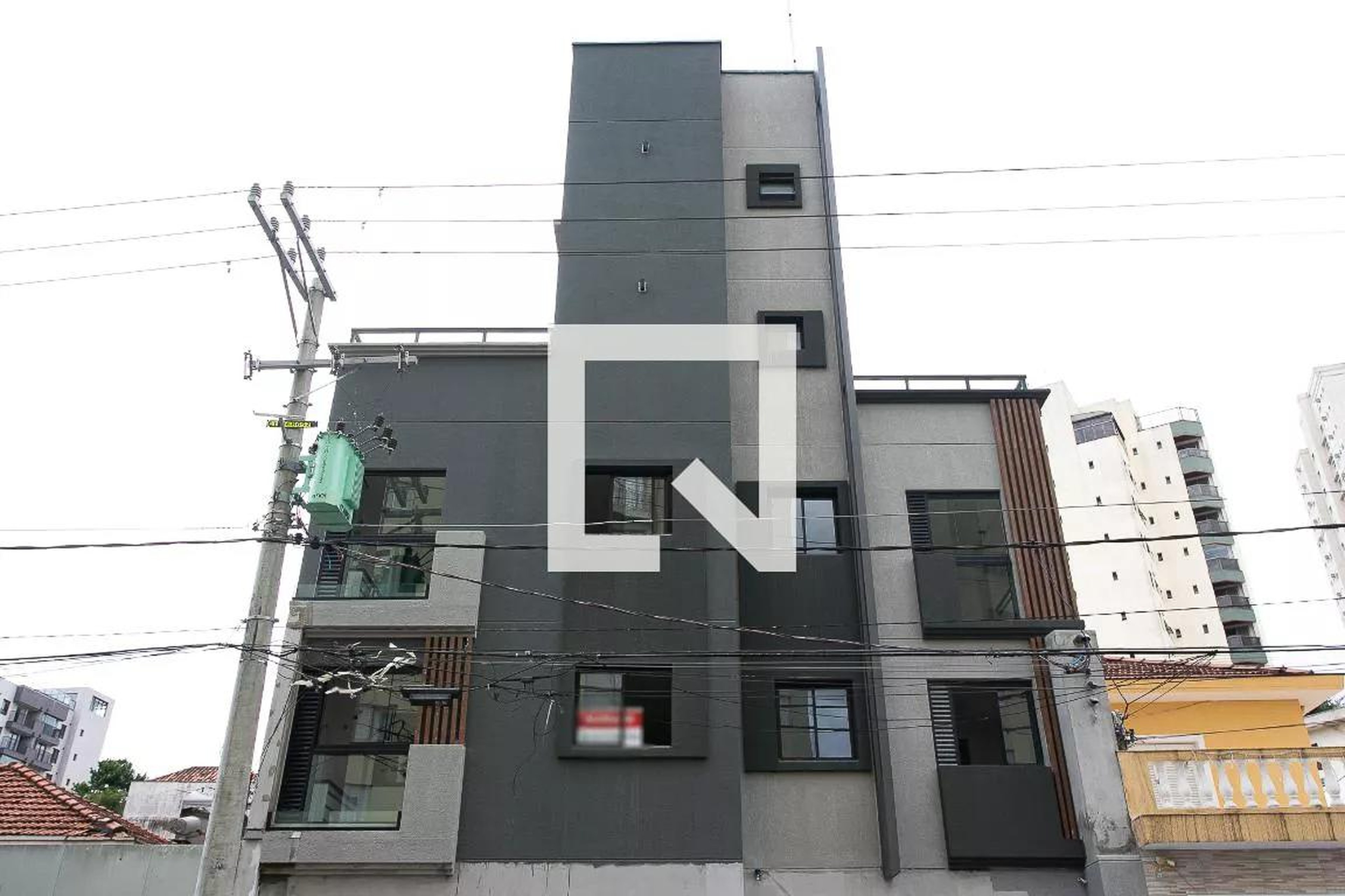 Fachada Condomínio em Rua Pretória, 274