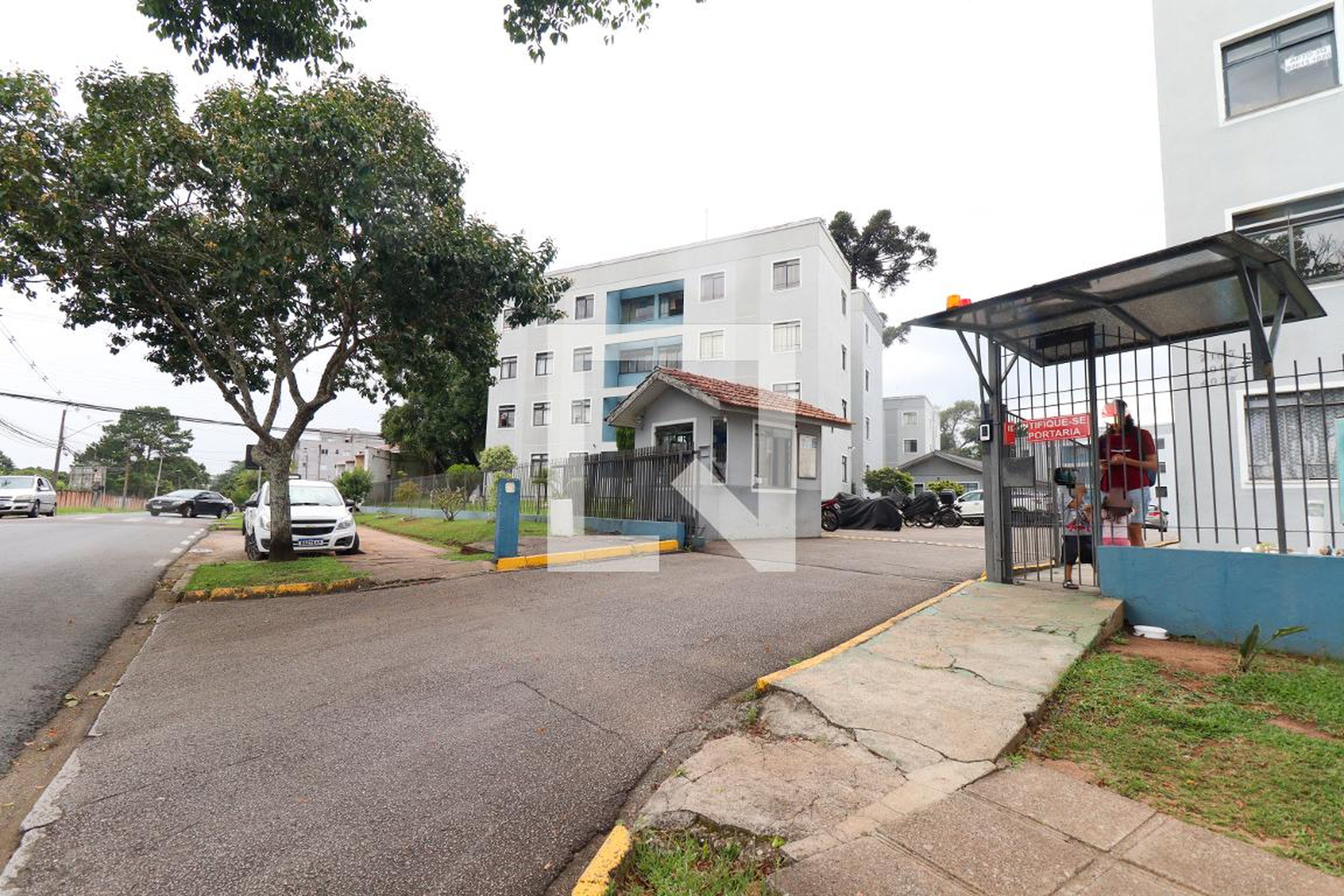 Fachada do Condominio Condomínio em Rua Tenente Djalma Dutra, 2143