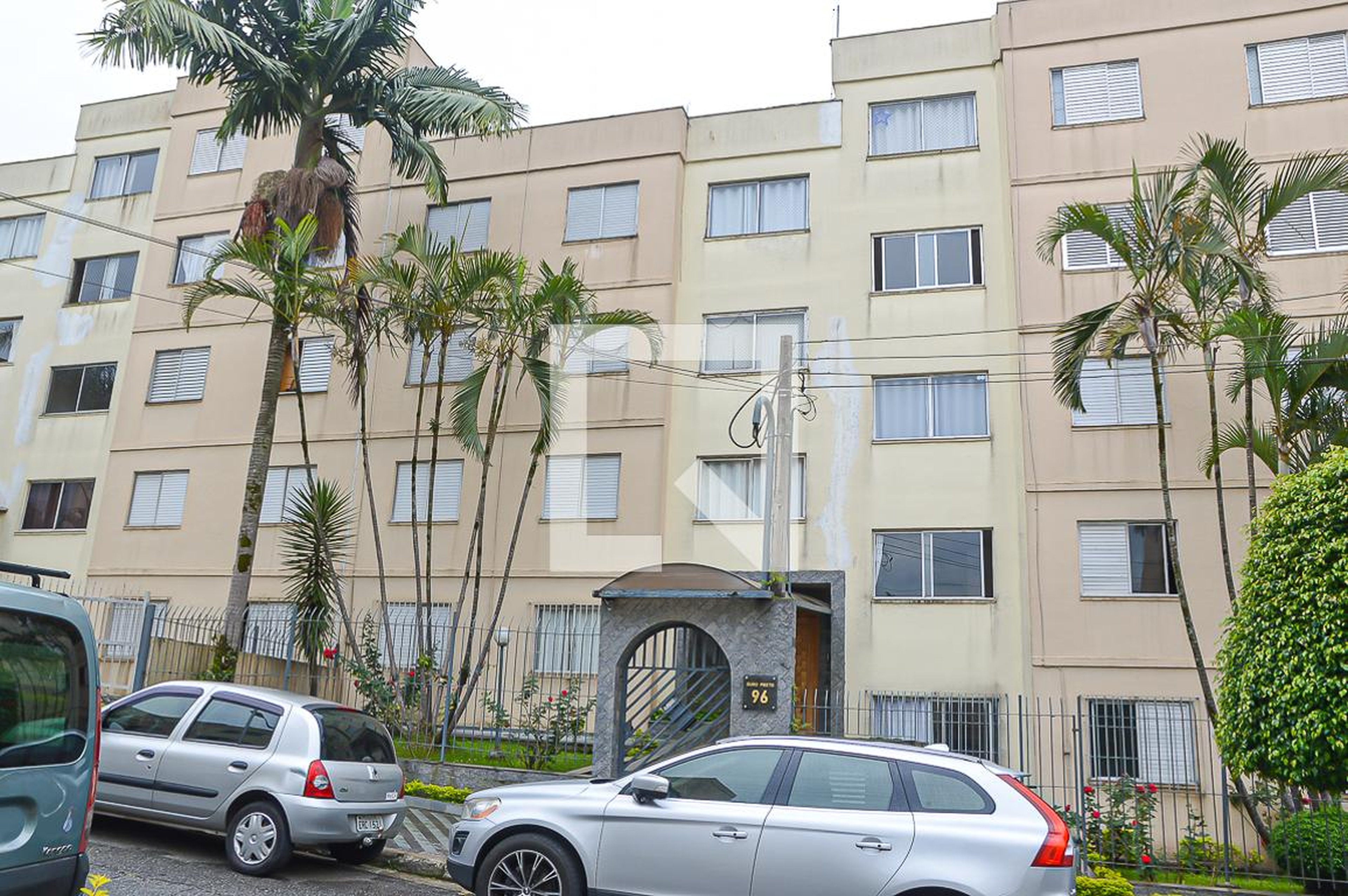 Fachada do Prédio Condomínio 21 de Abril