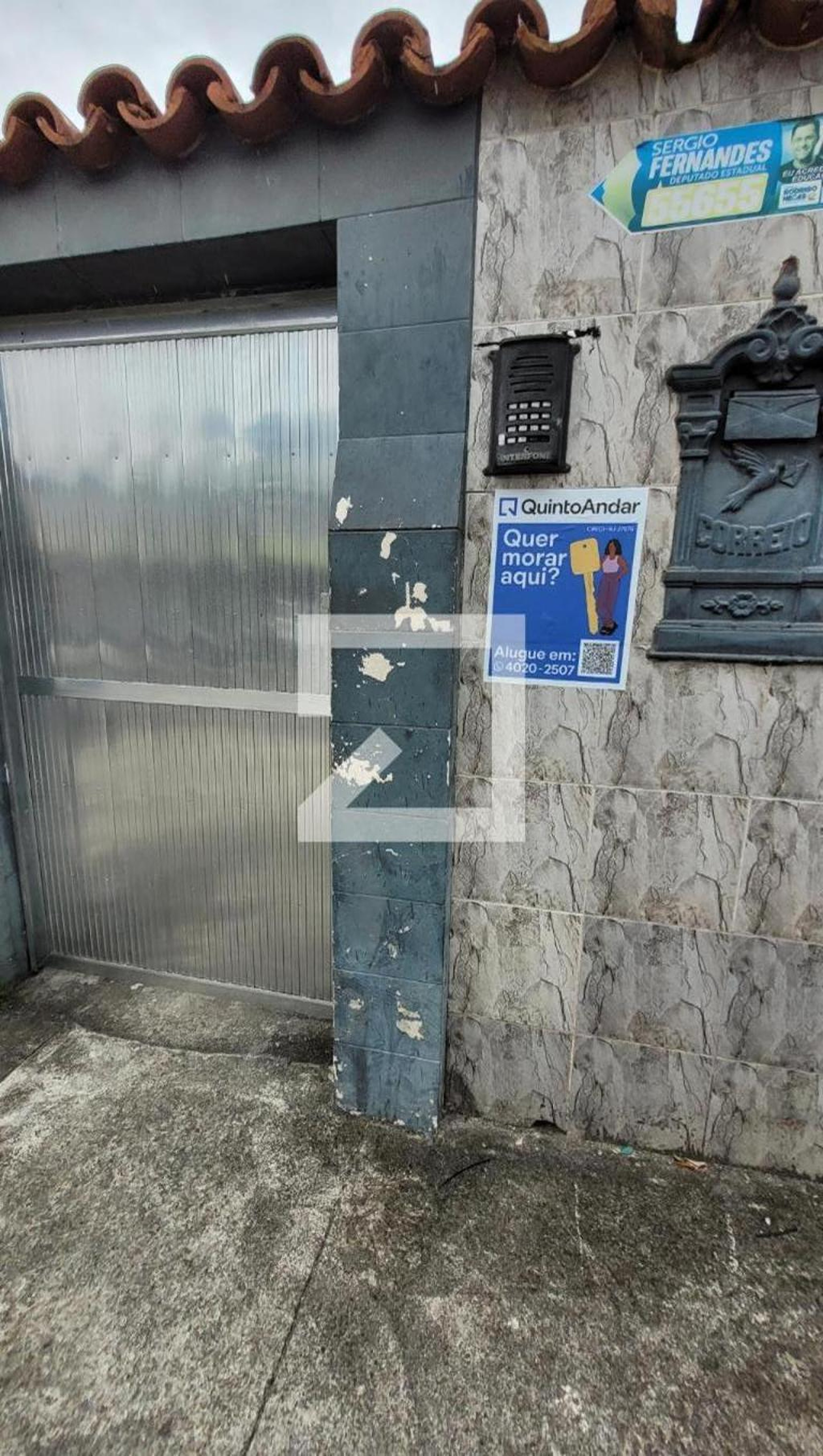 Fachada Condomínio em Rua Tanabi, 141