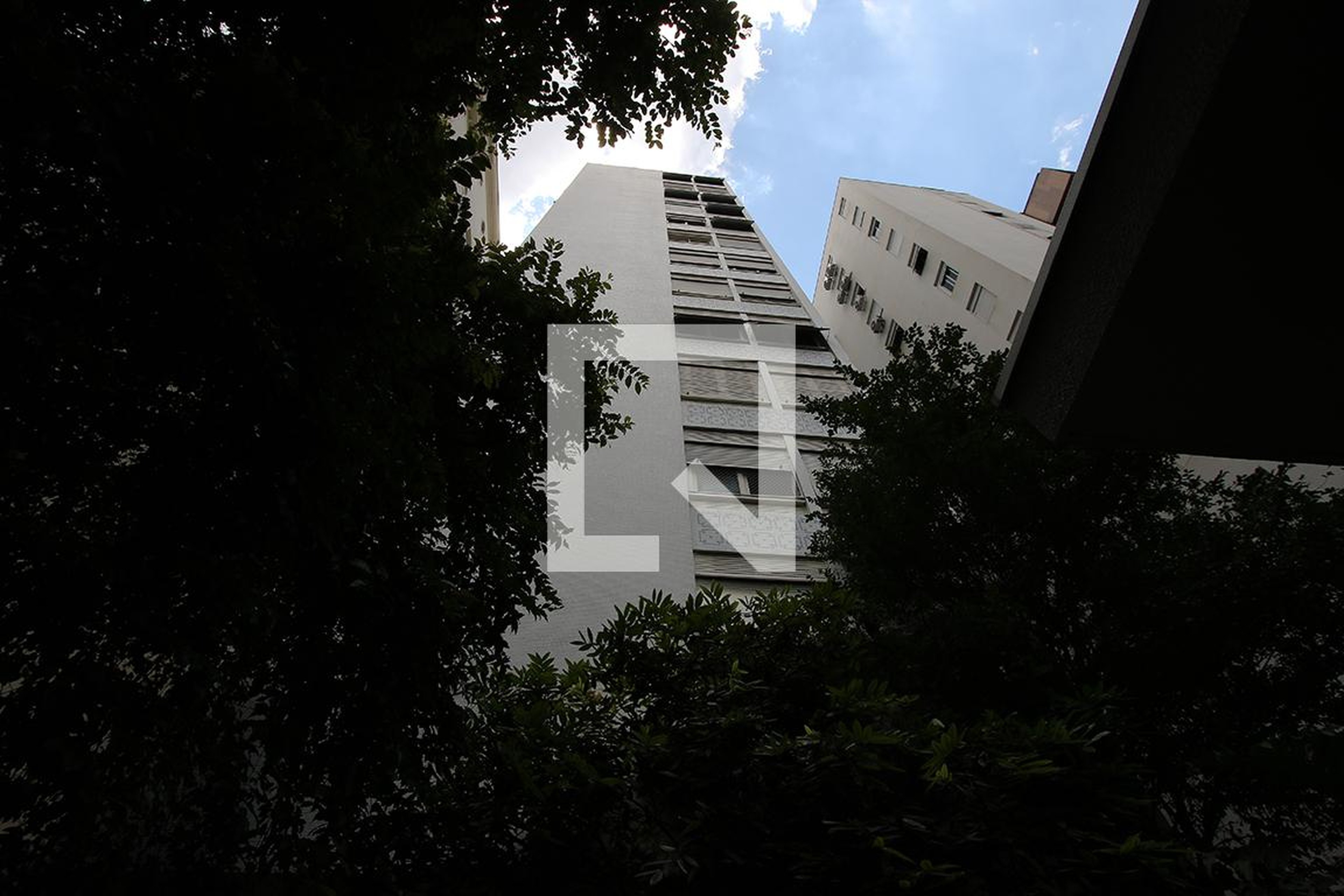 Fachada Condomínio Anhembi