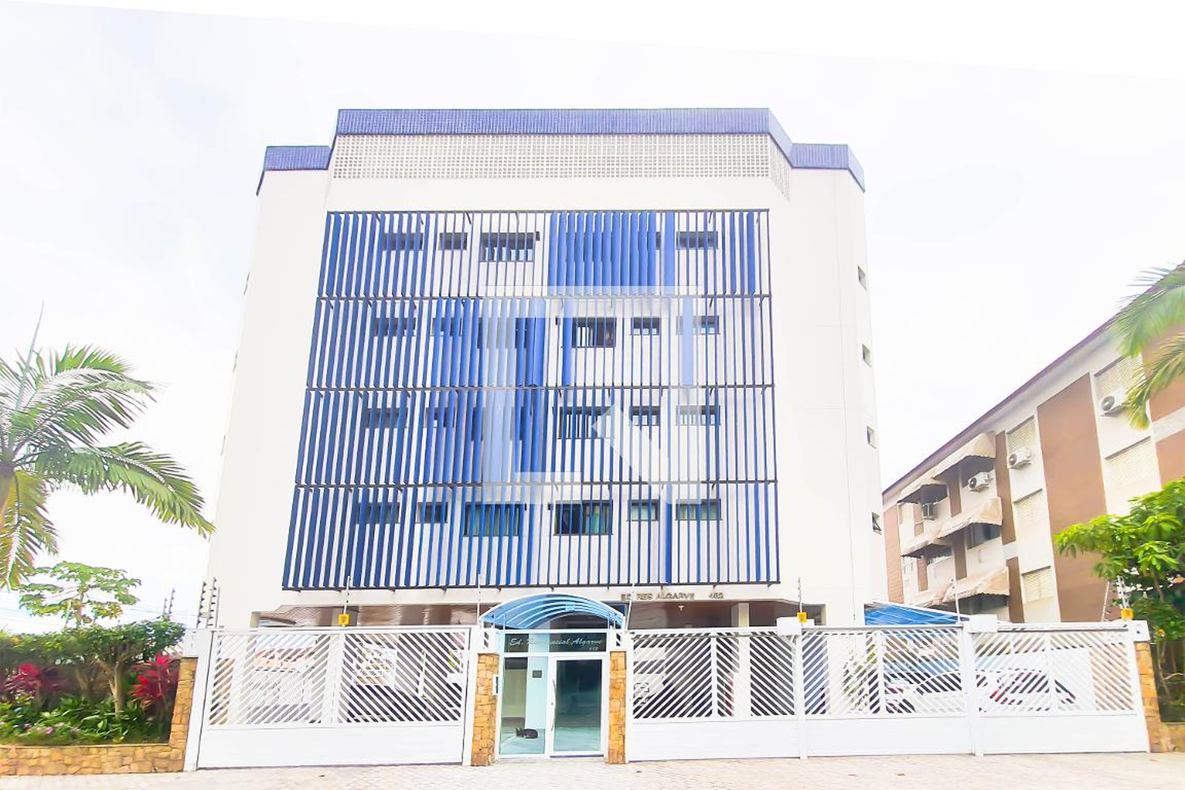 Fachada do Prédio Condomínio Algare