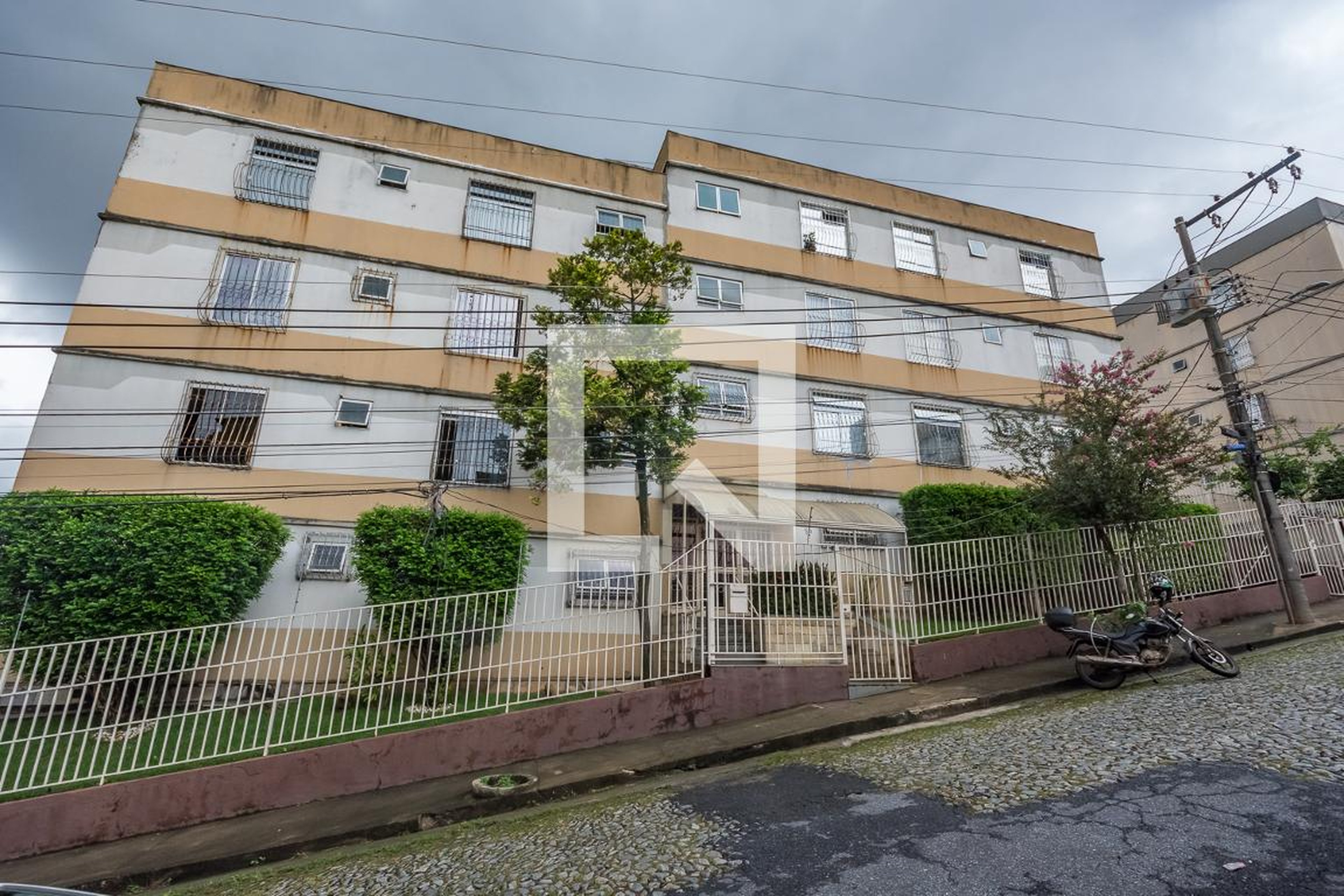 Fachada Condomínio em Rua São Jorge, 55