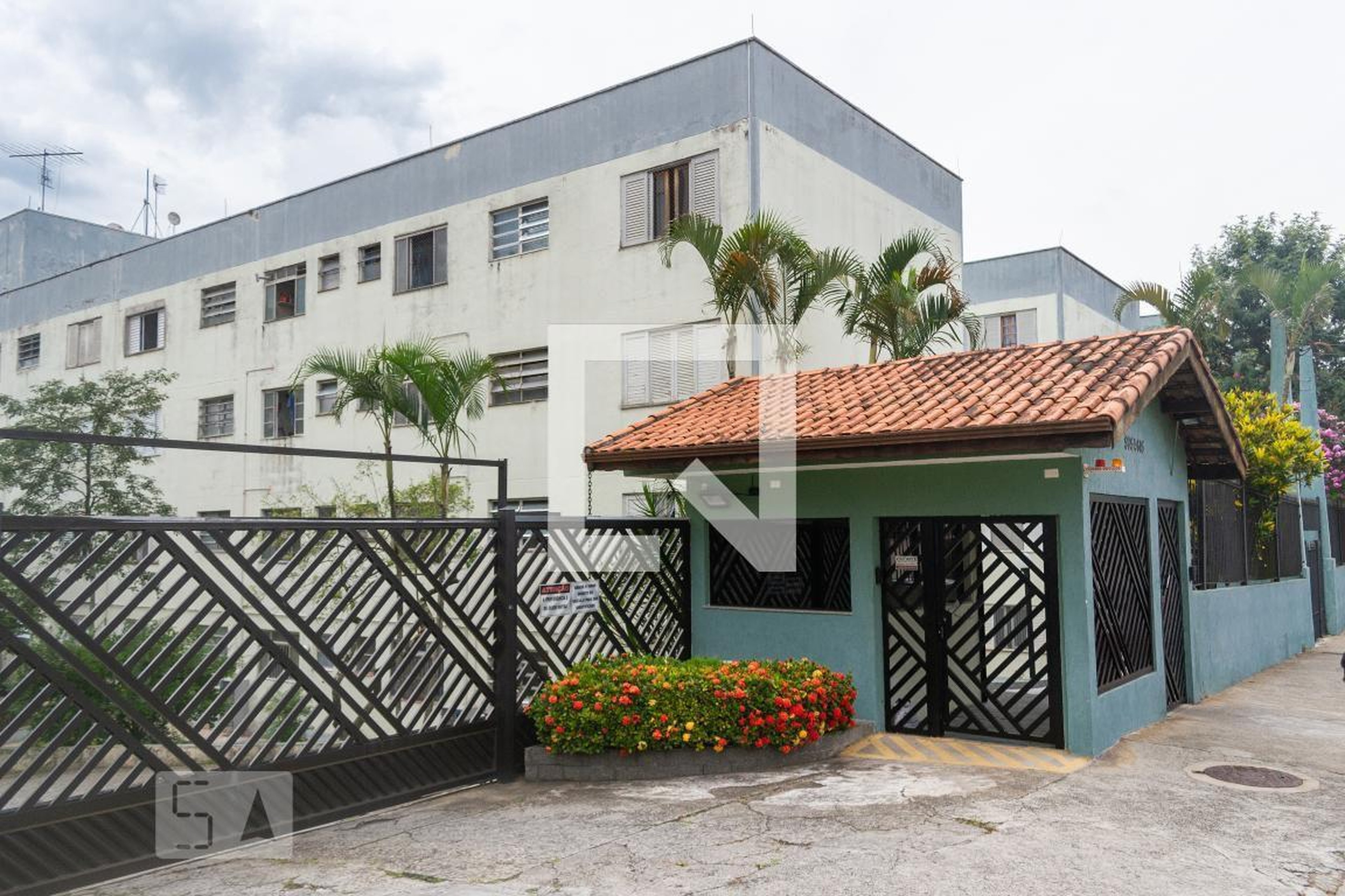 Fachada do Prédio Condomínio Indiano