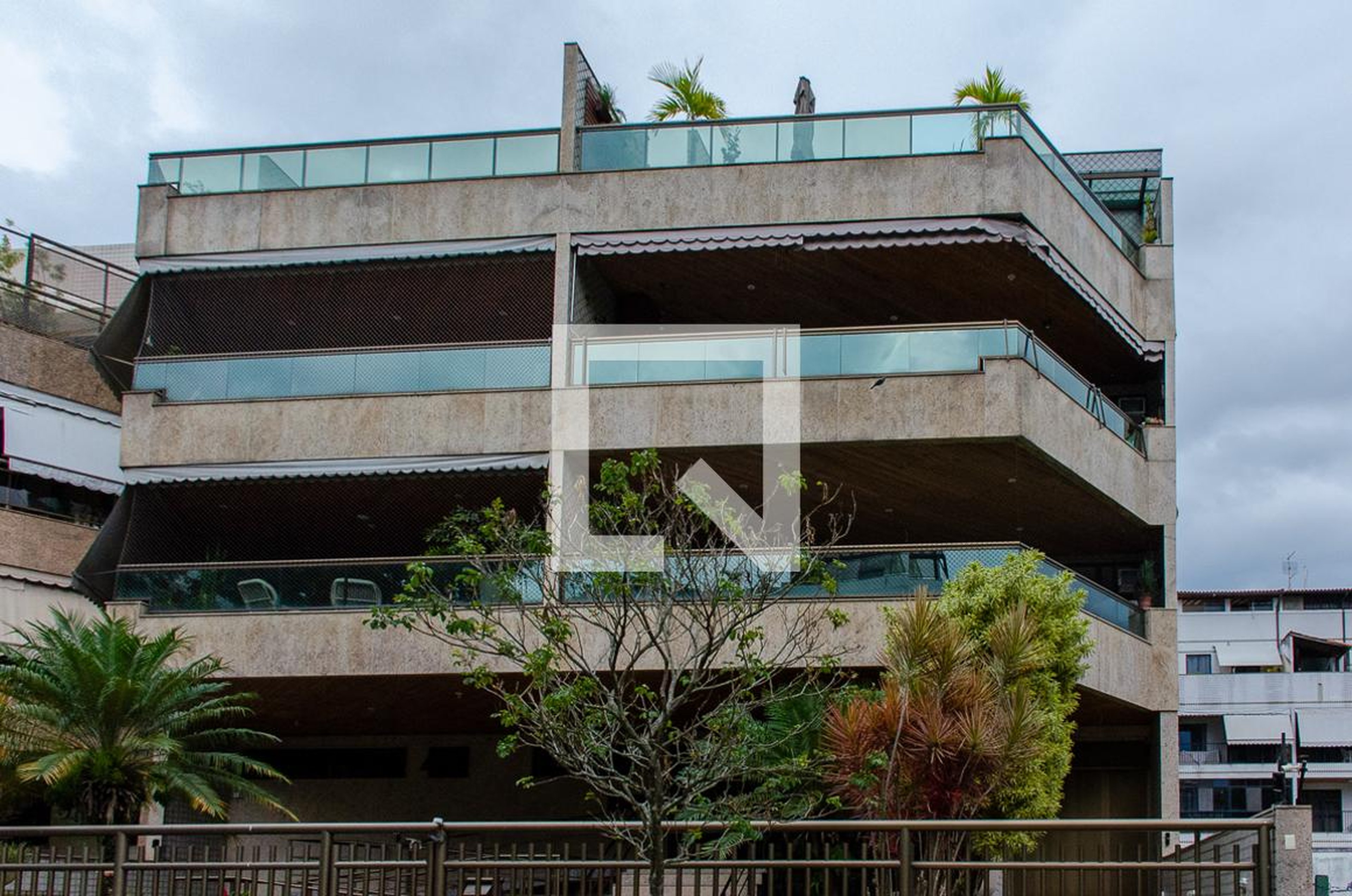 Fachada Condomínio Maison Reserve XII