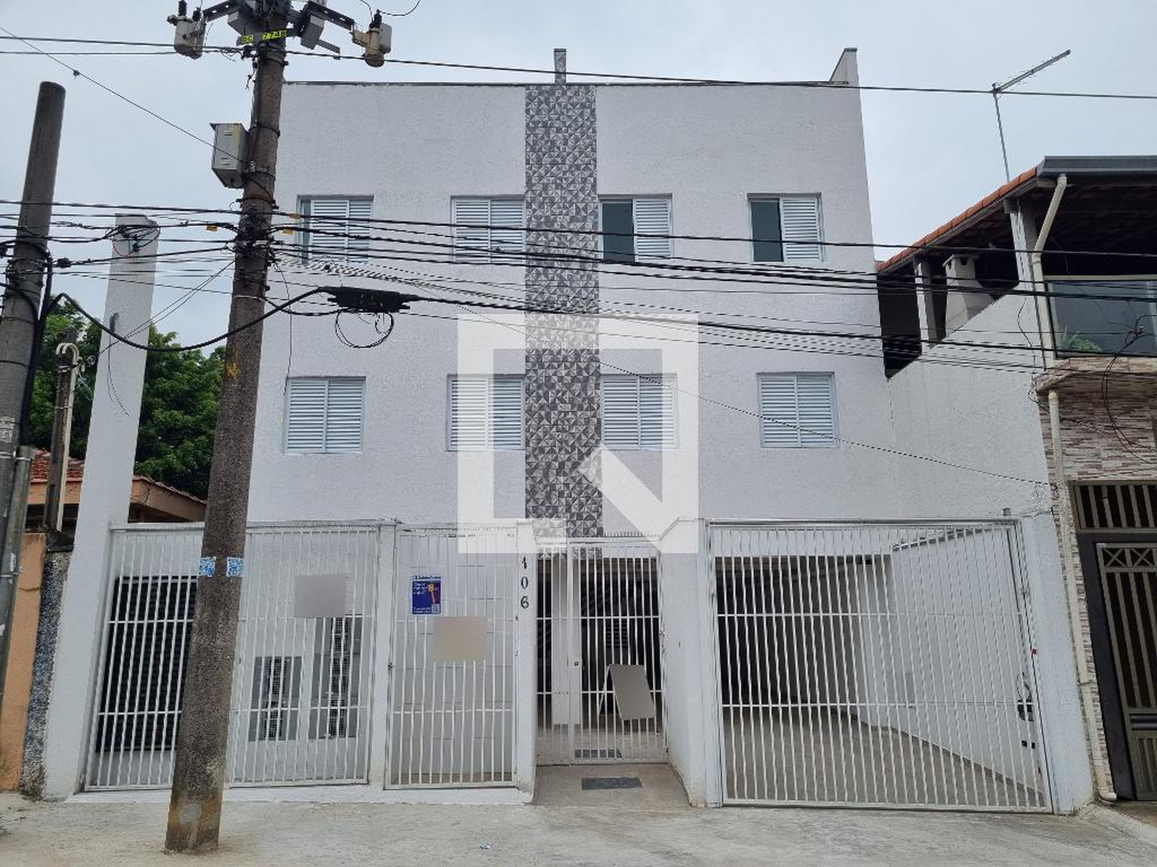 Fachada Condomínio em Rua Leonardo da Vinci, 106