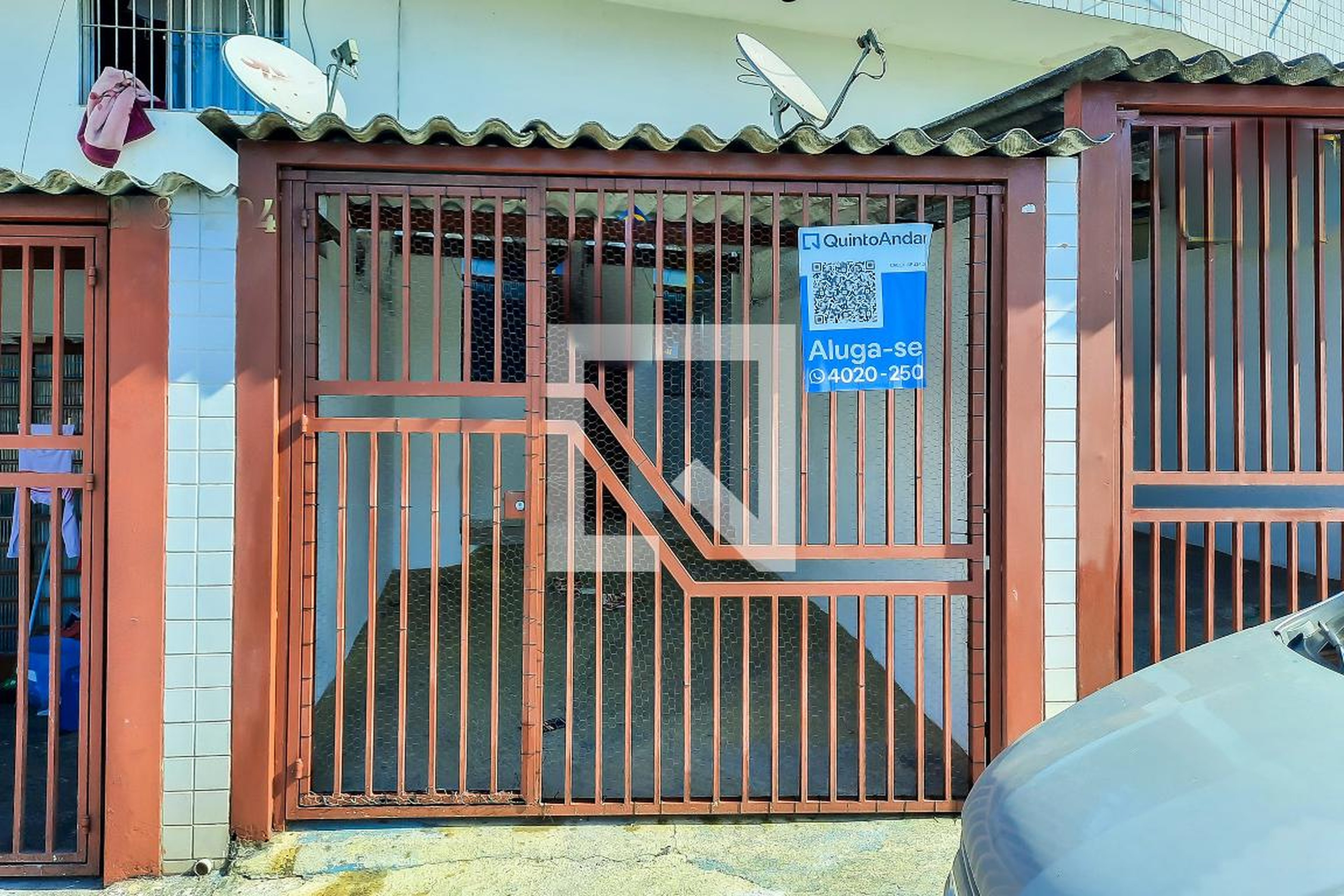 Fachada Condomínio em Rua das Cerejeiras, 294