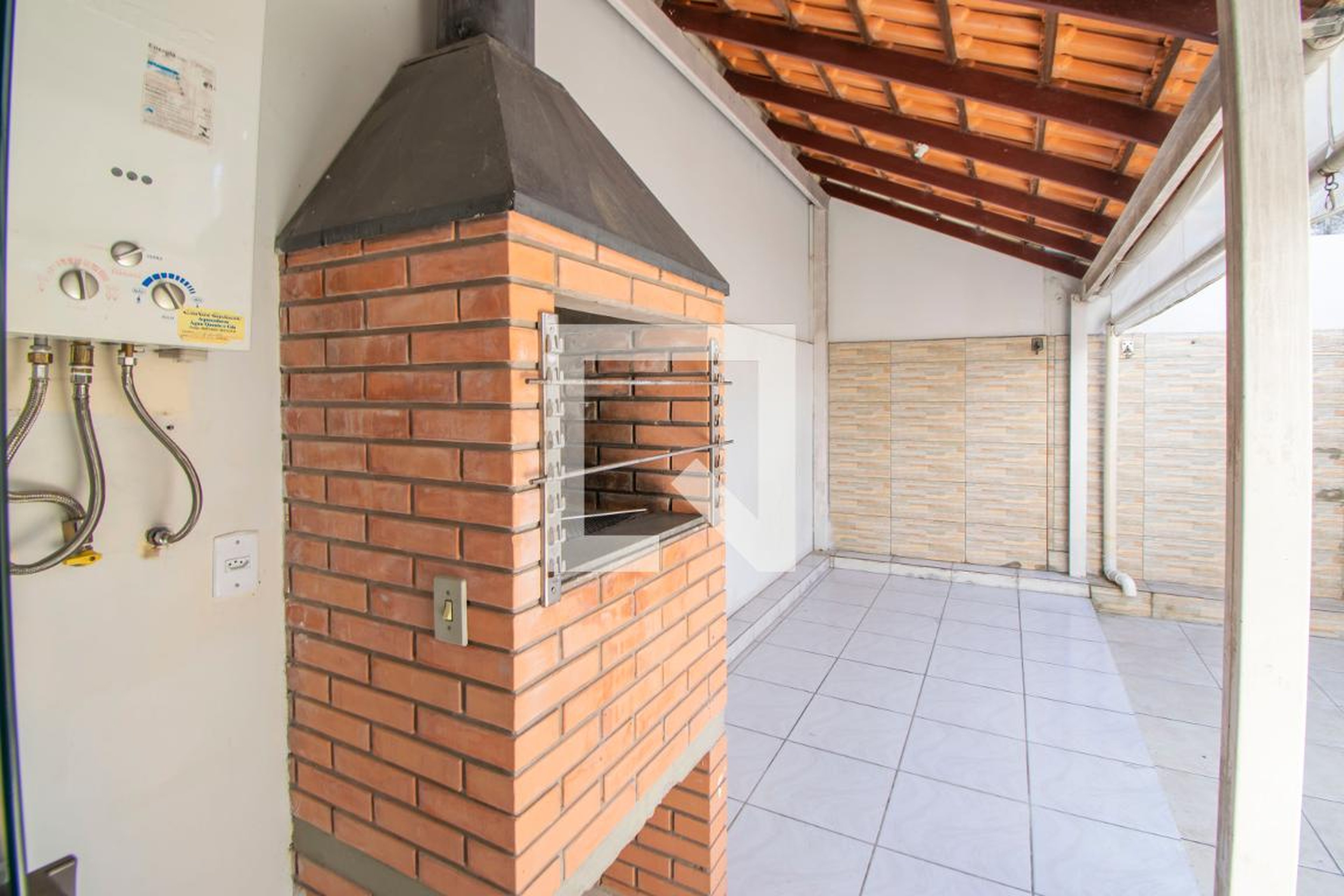 Churrasqueira - Horizontal Morada Altos do Ipê